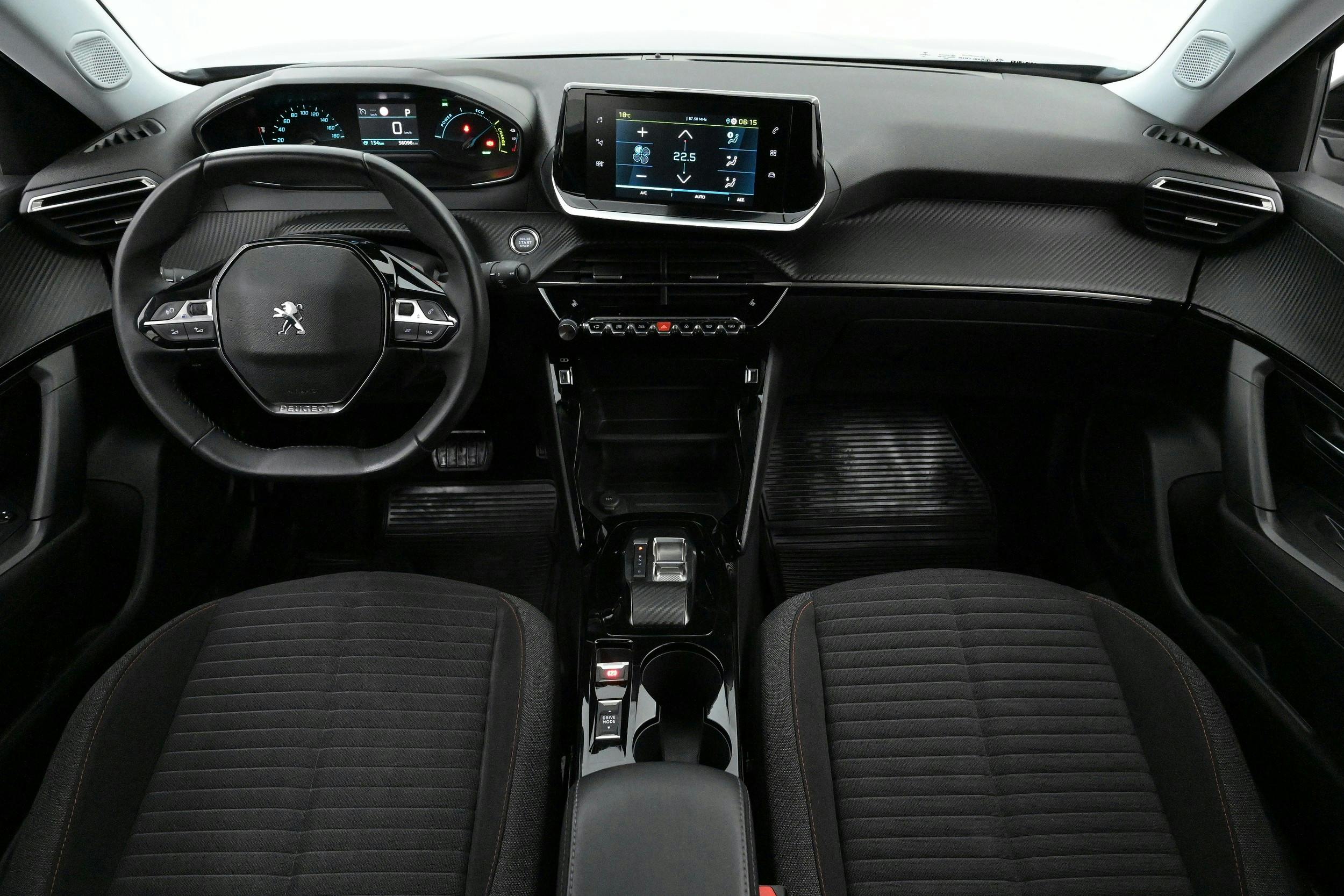Peugeot e-2008