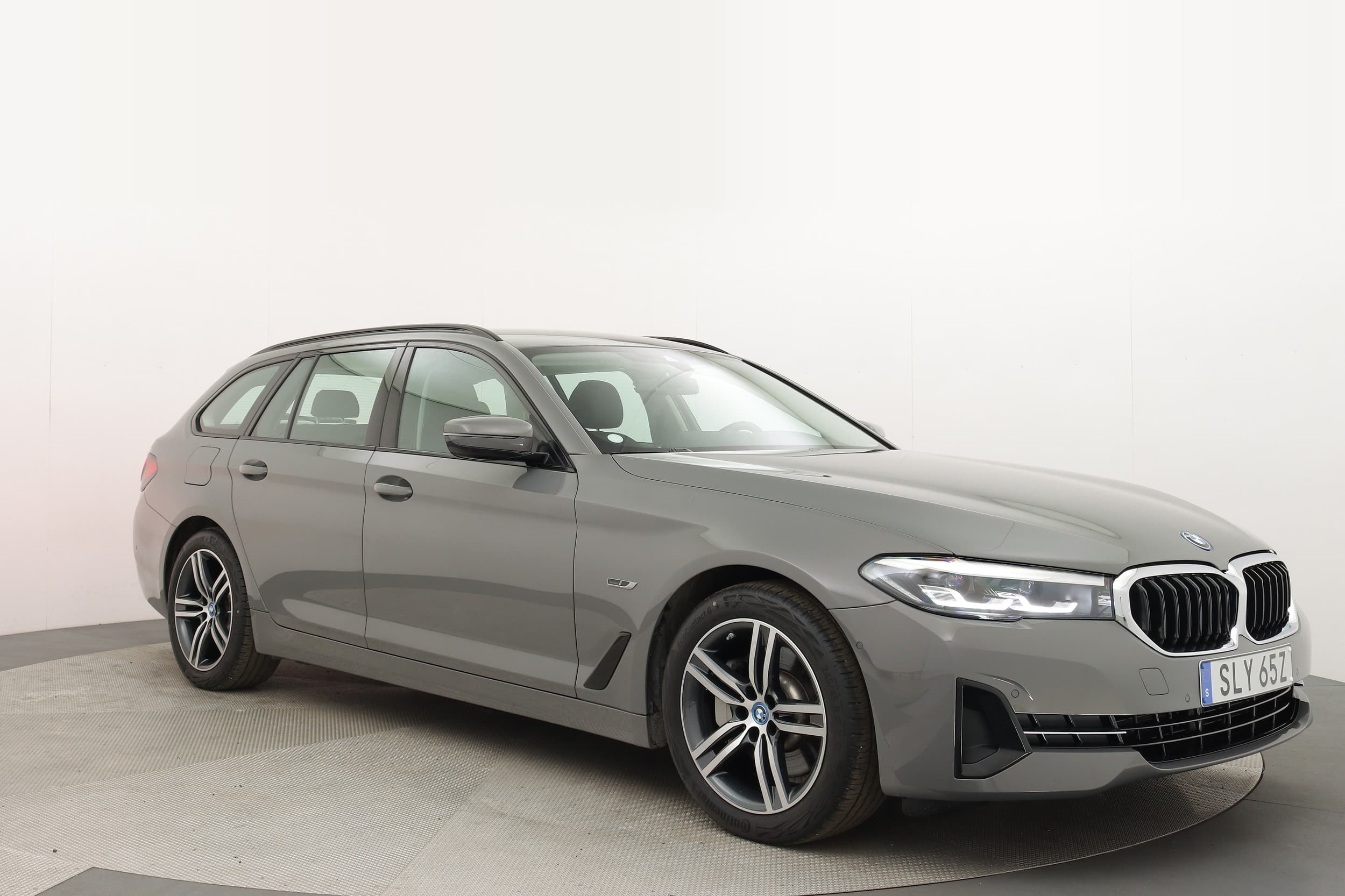 BMW 530e