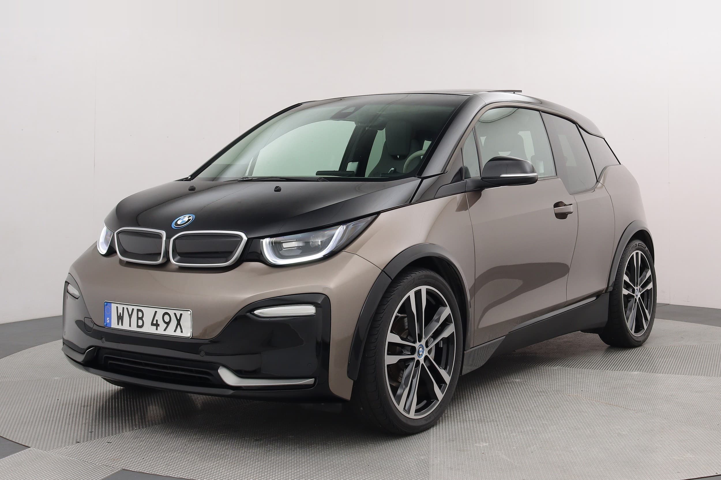 BMW i3s