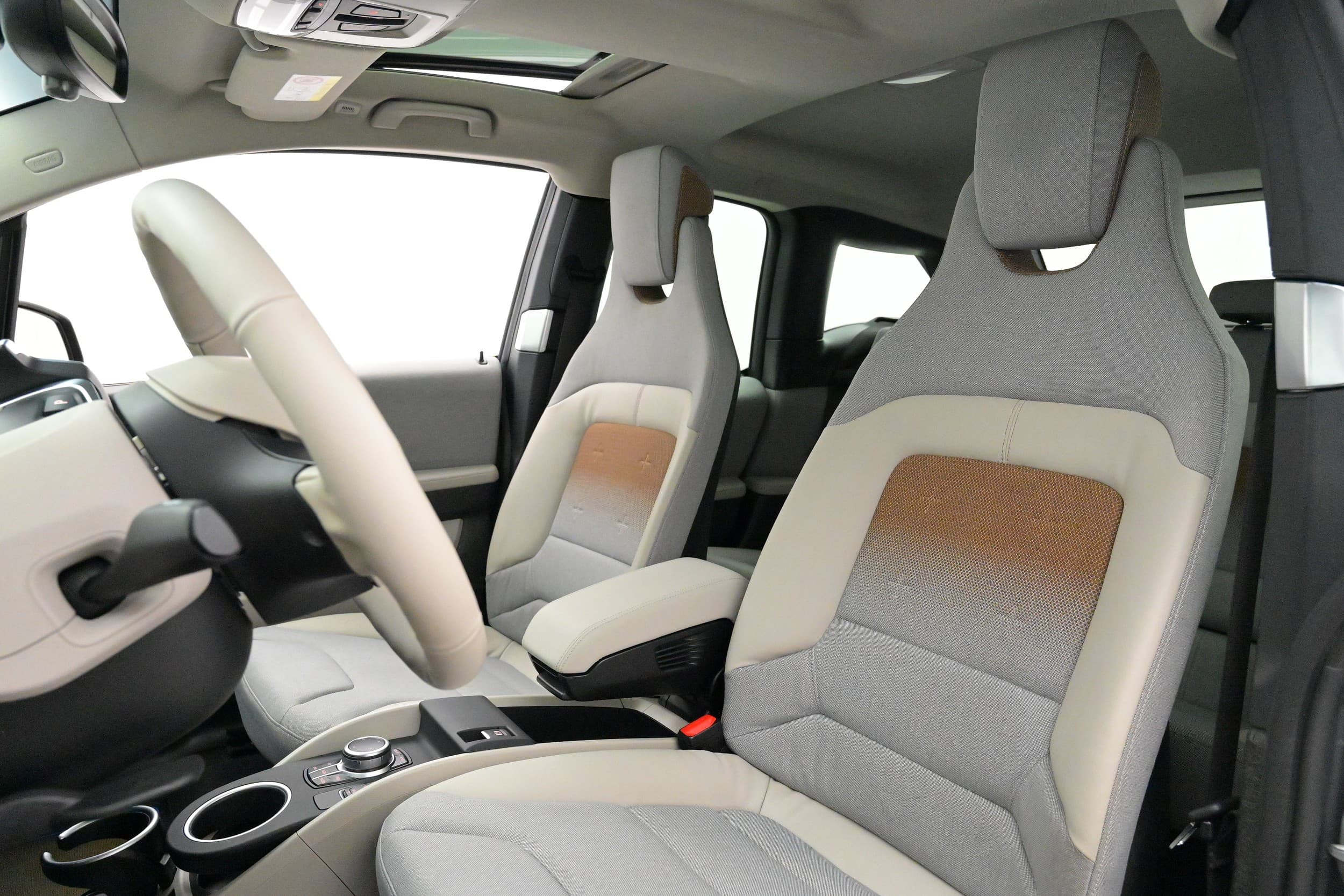 BMW i3s