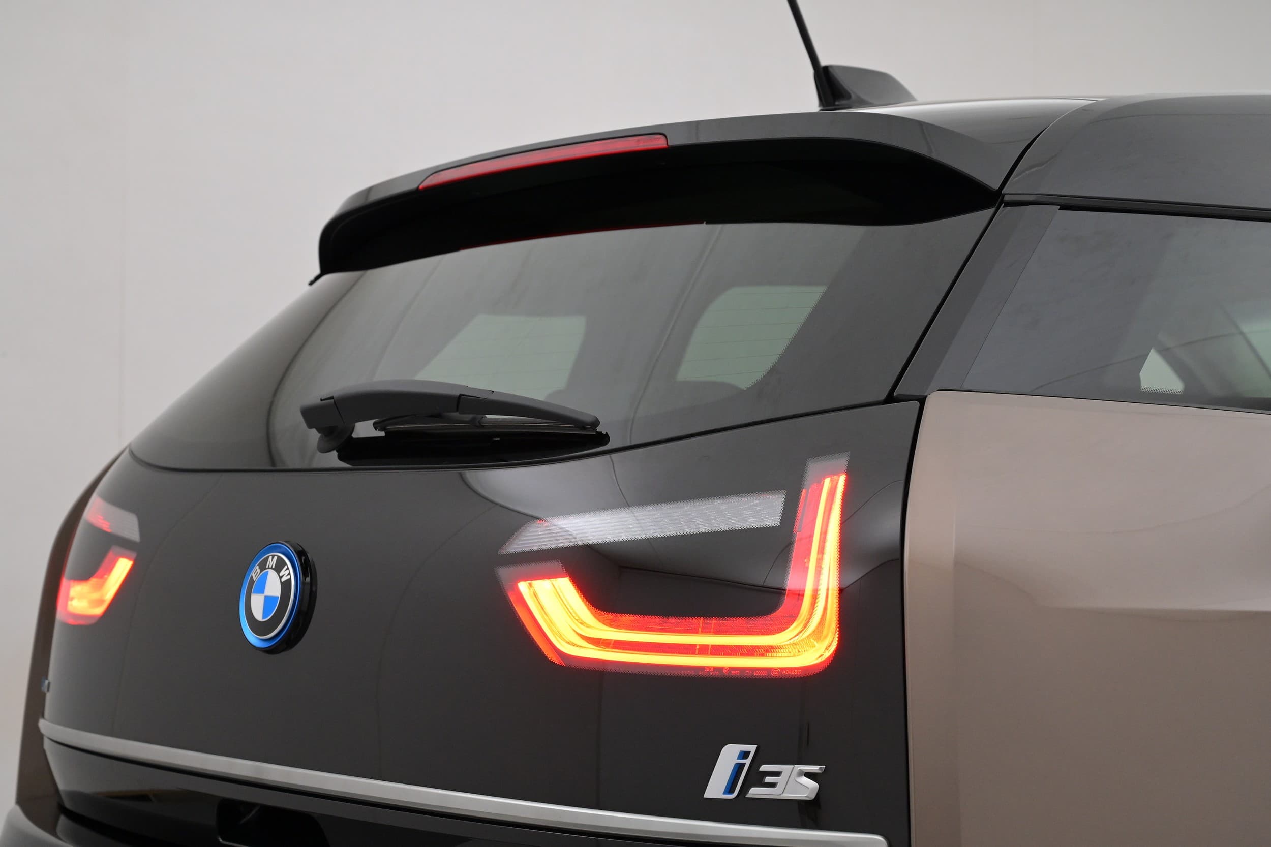 BMW i3s