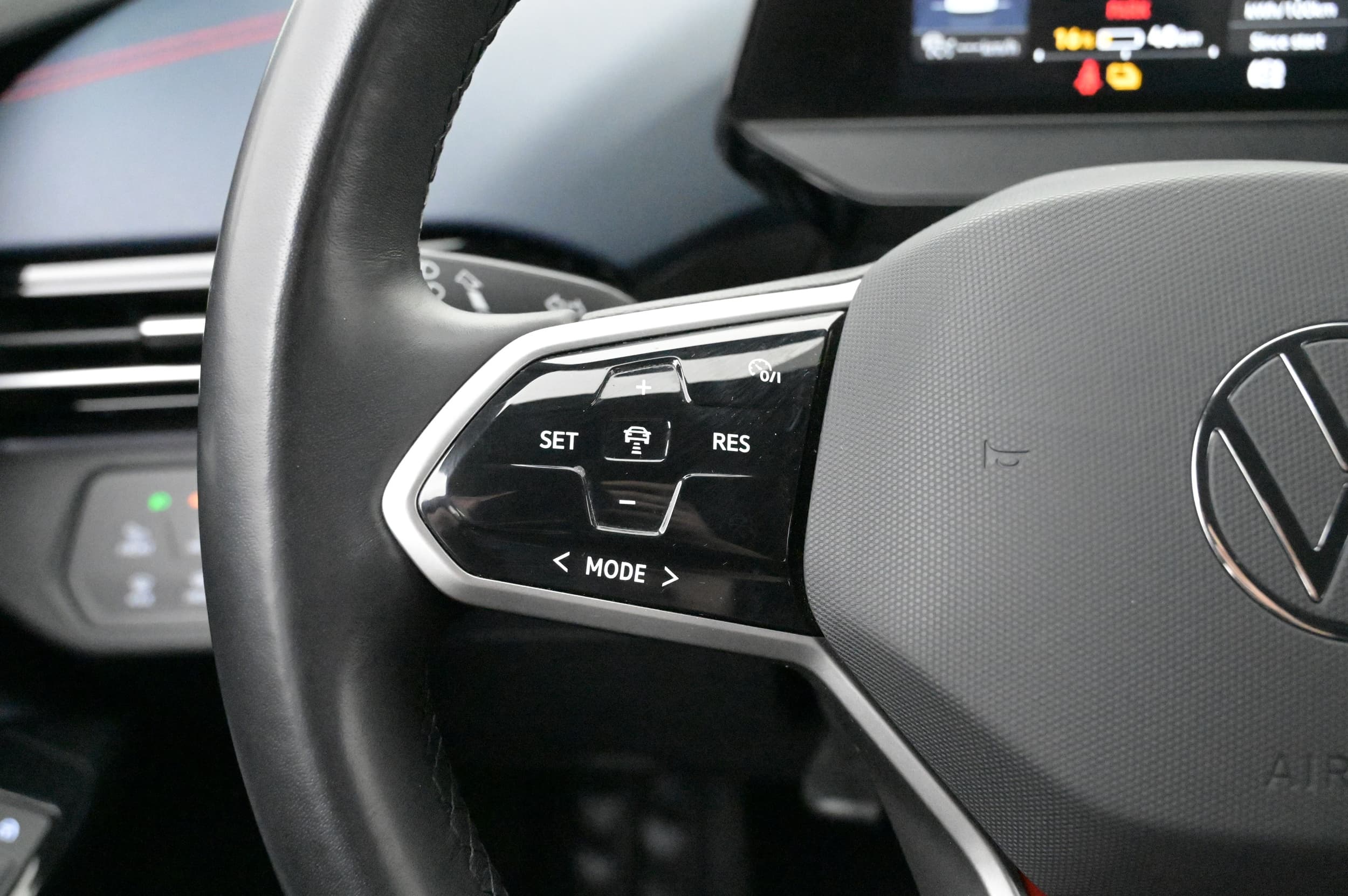 Adaptiv farthållare follow-to-stop