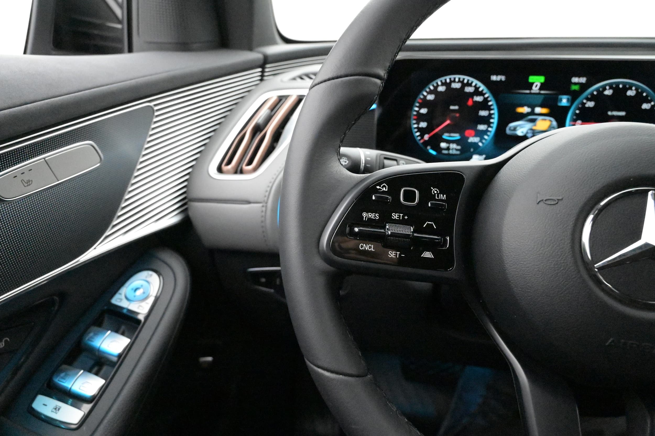 Adaptiv farthållare (DISTRONIC PLUS)