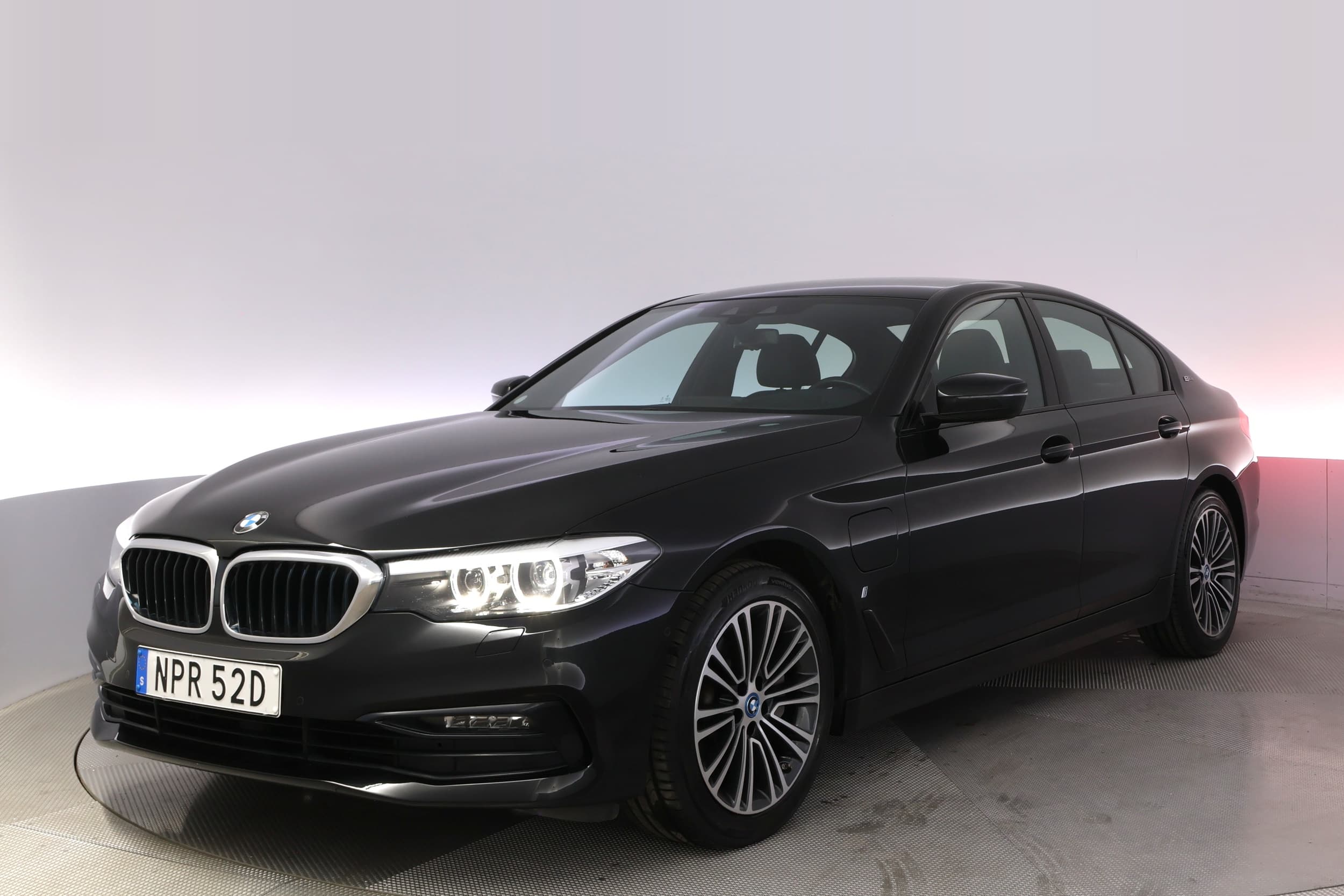 BMW 530e