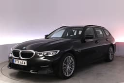 BMW 330e