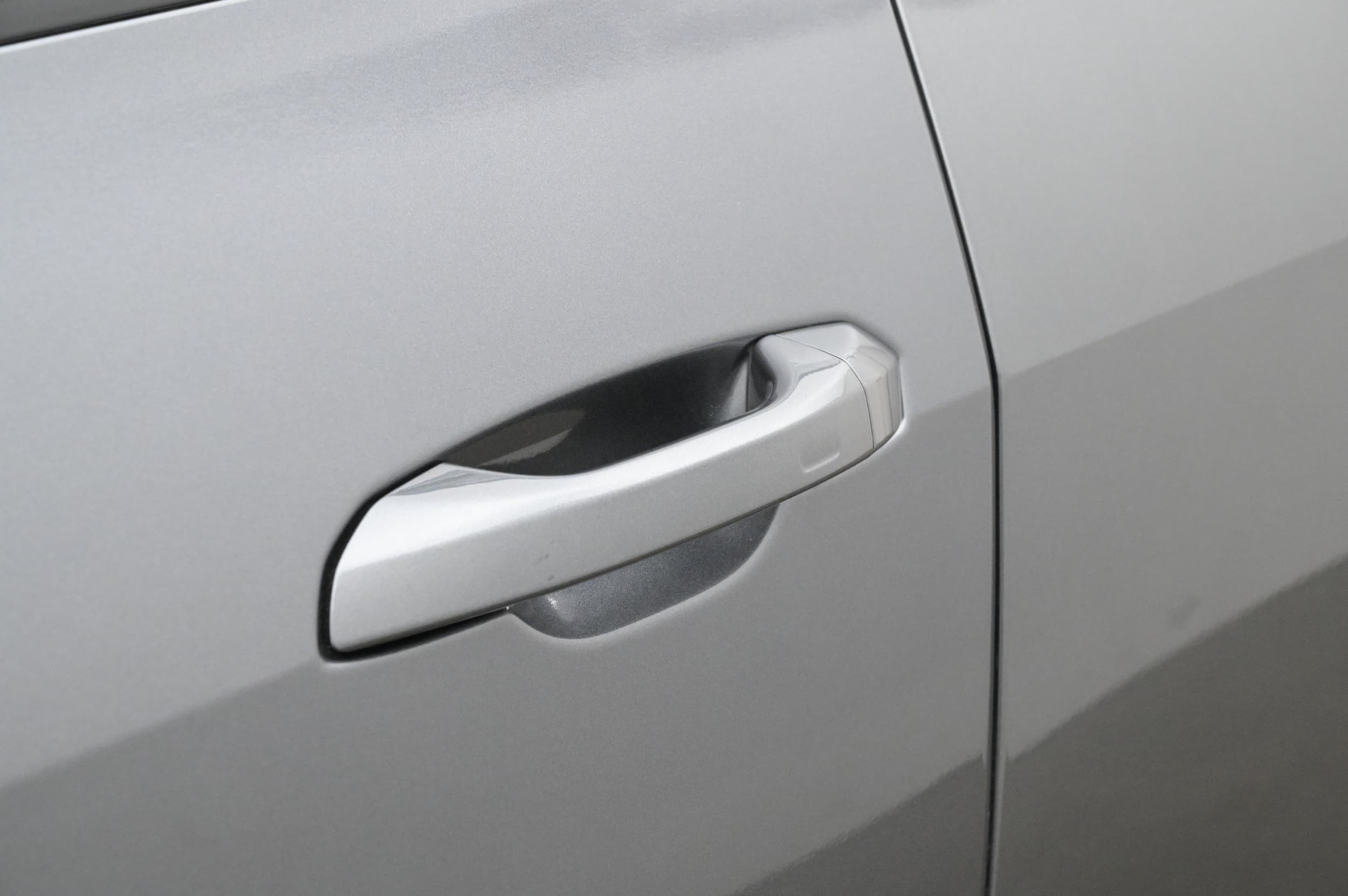 Komfortnyckel och stöldlarm (keyless)