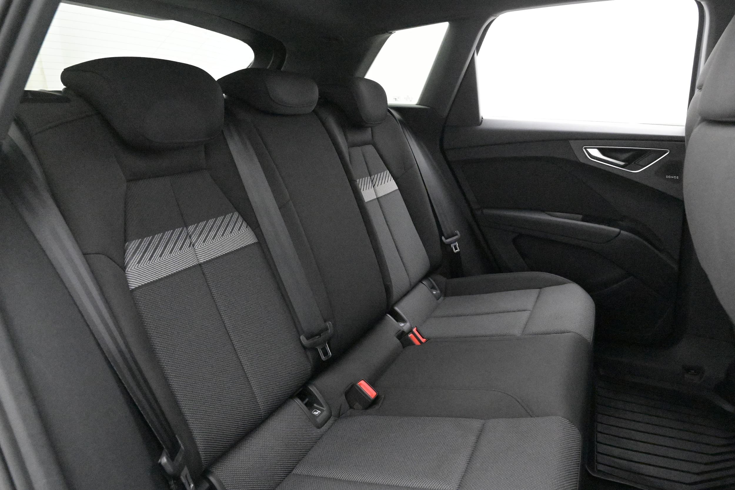 Audi Q4