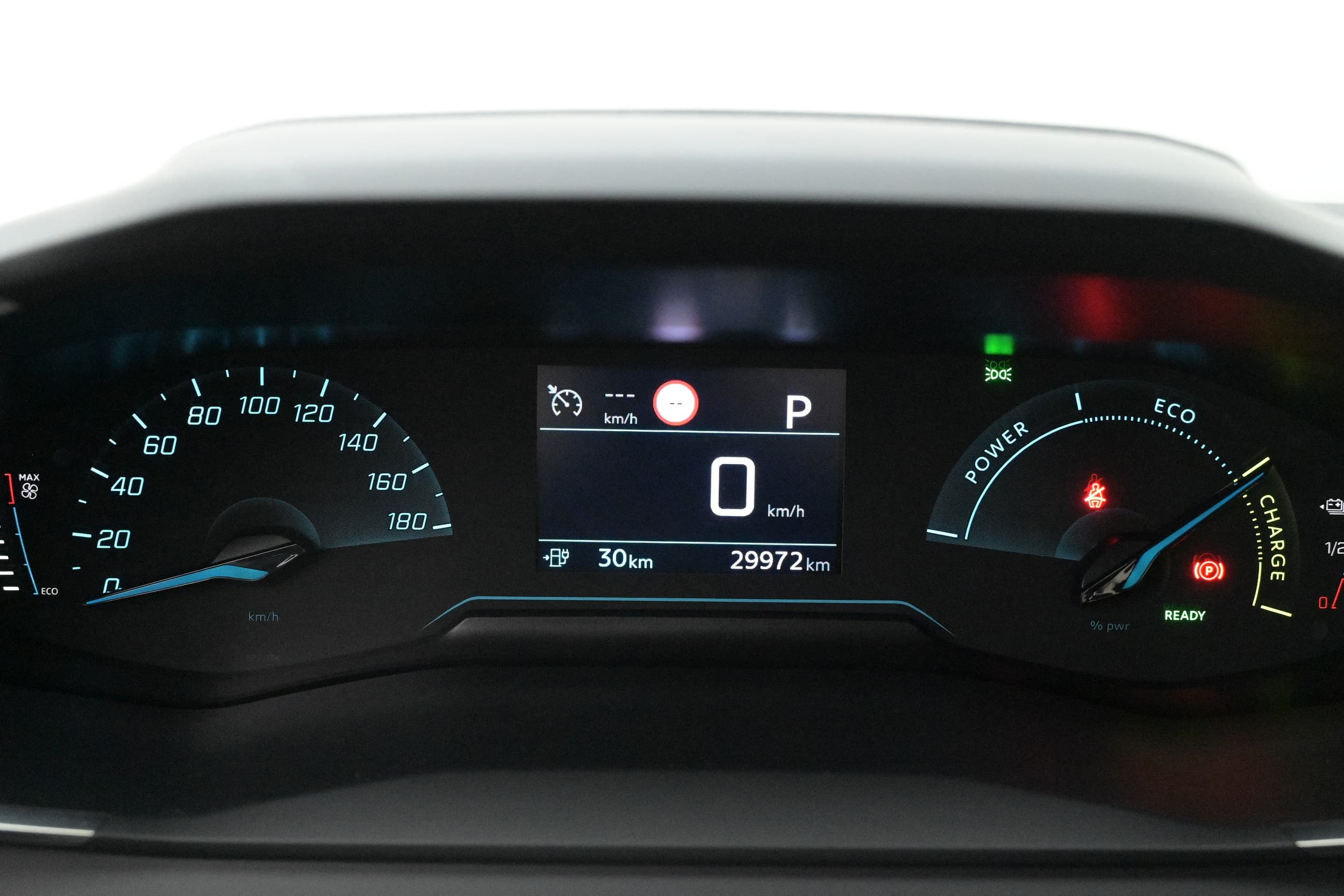 Peugeot e-2008