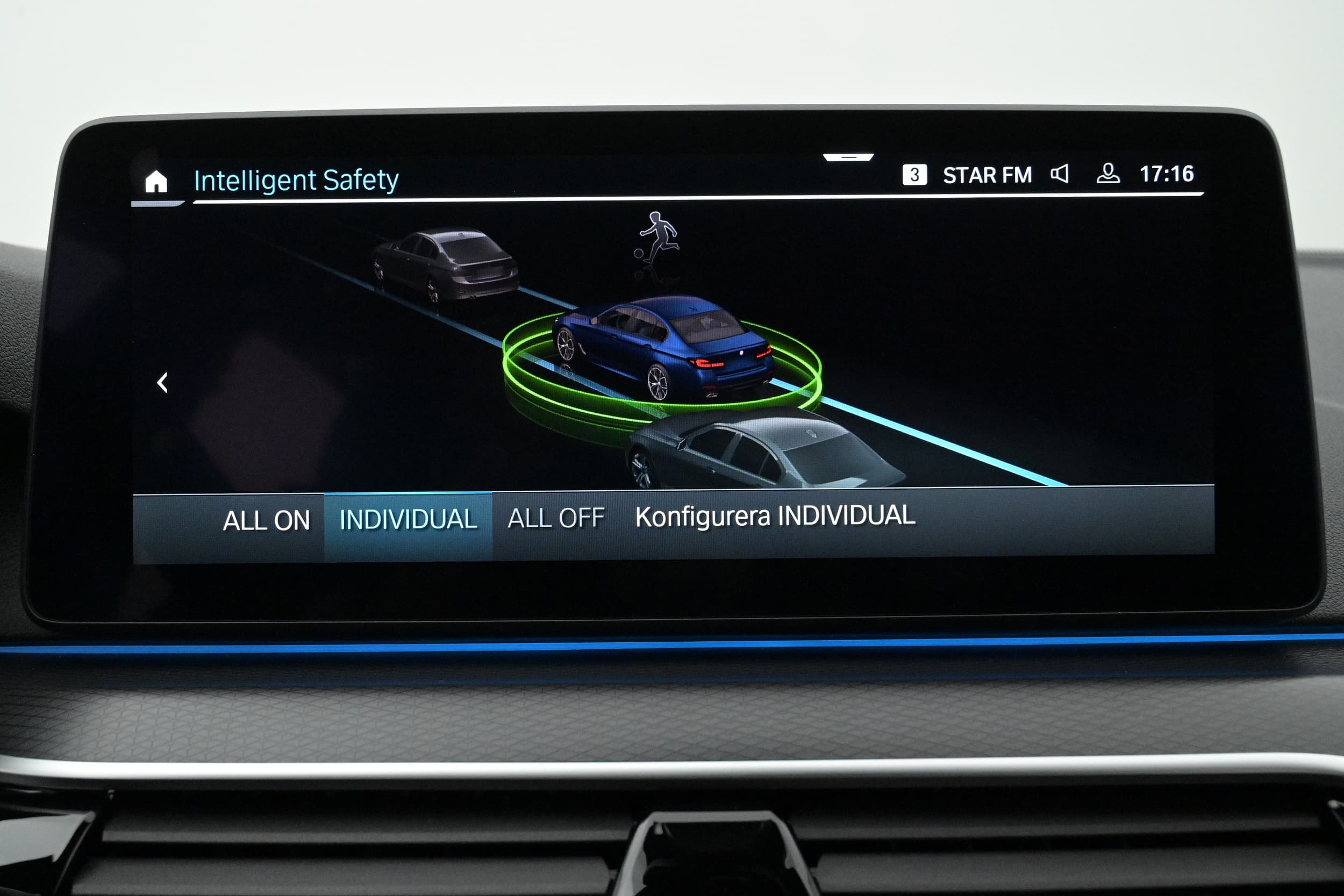 BMW 545e