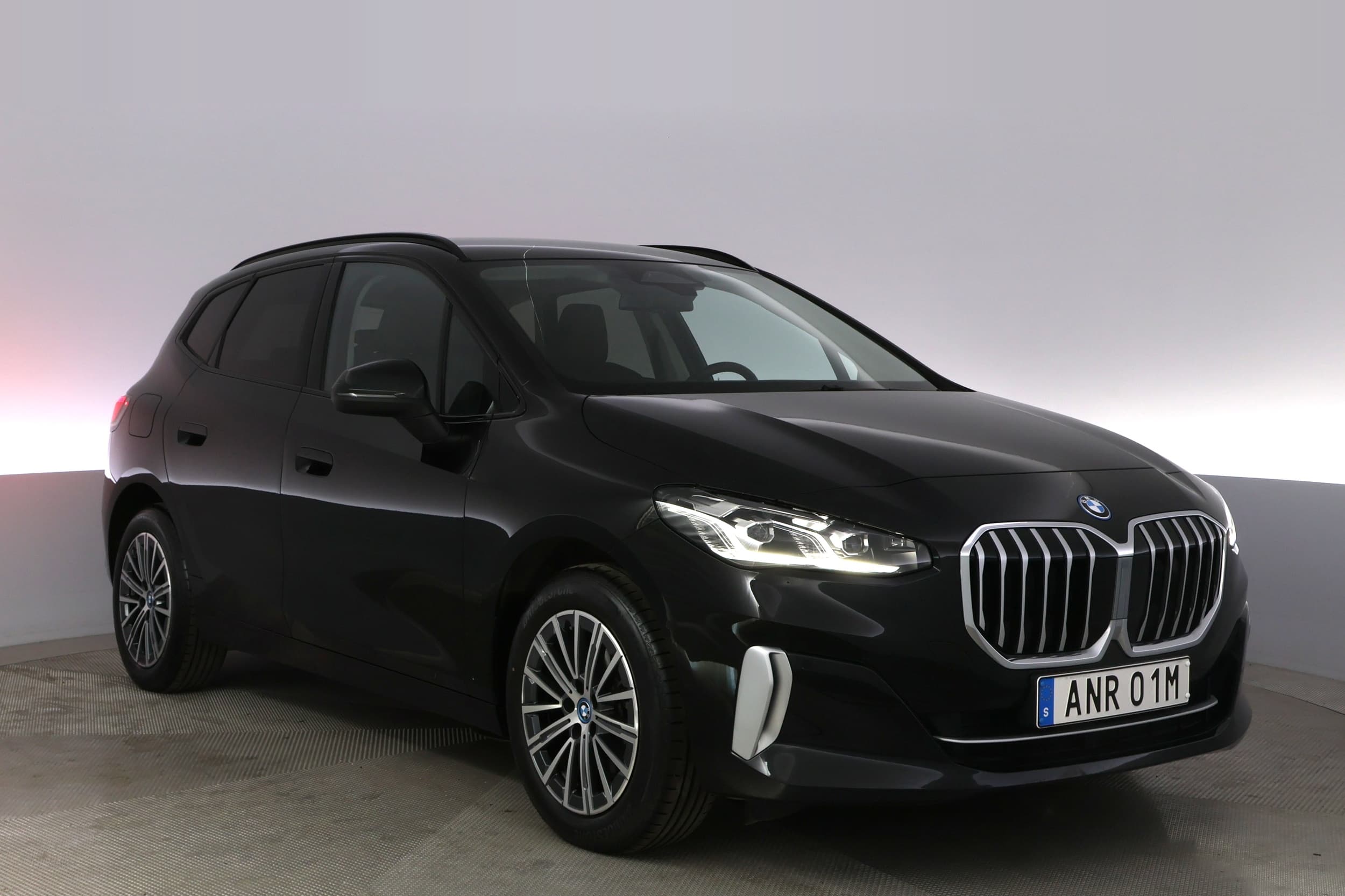 BMW 225e