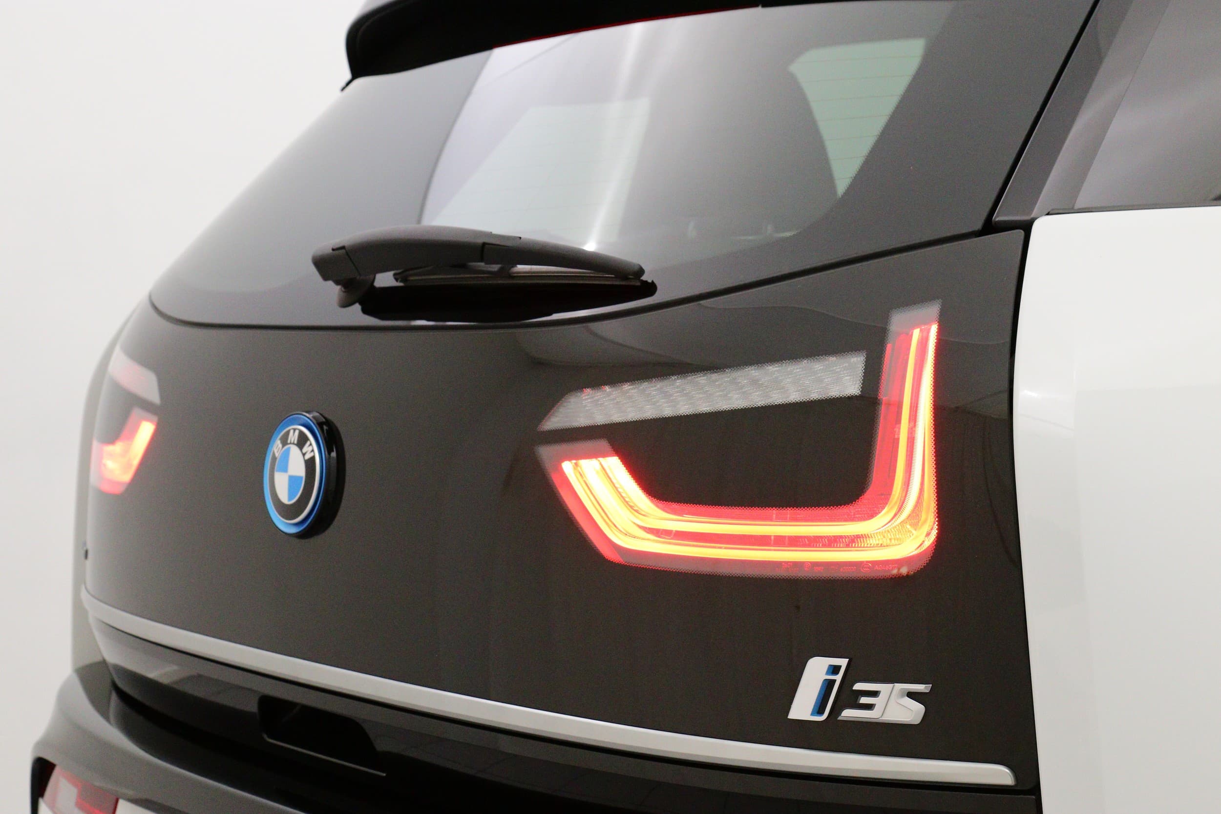 BMW i3s