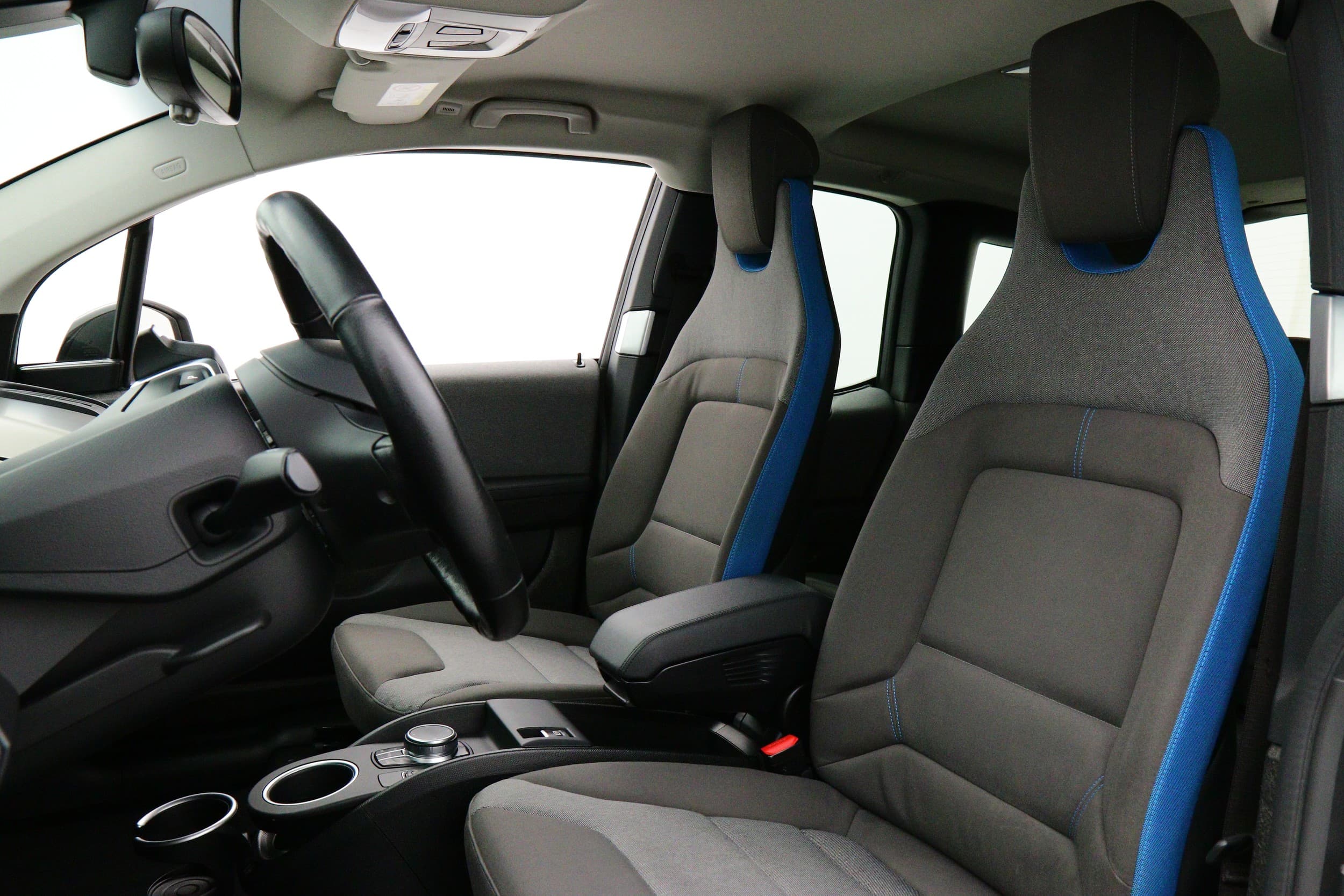 BMW i3s
