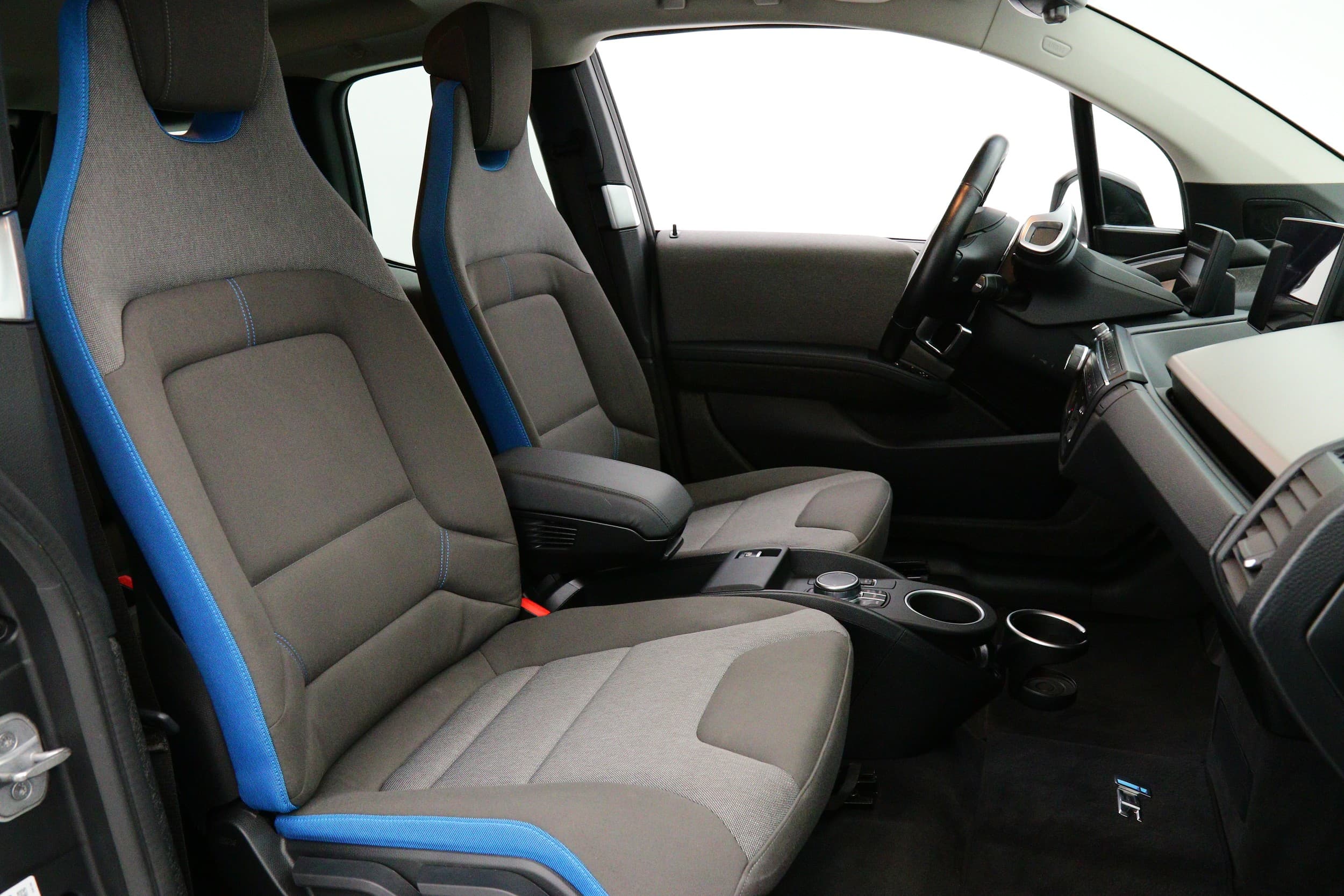BMW i3s