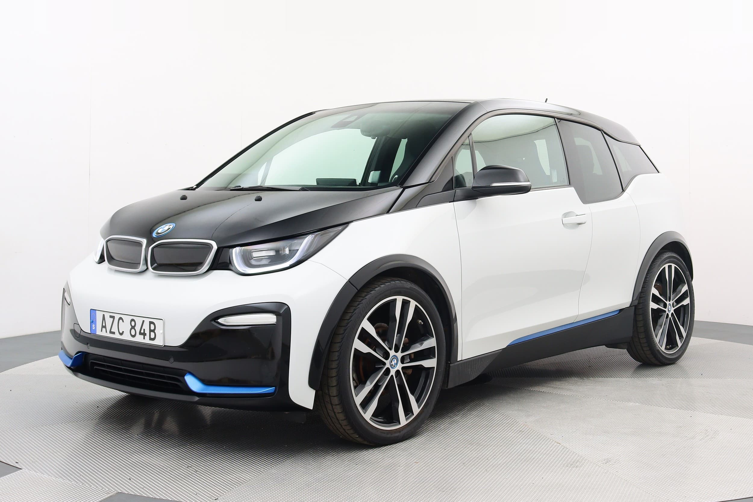 BMW i3s