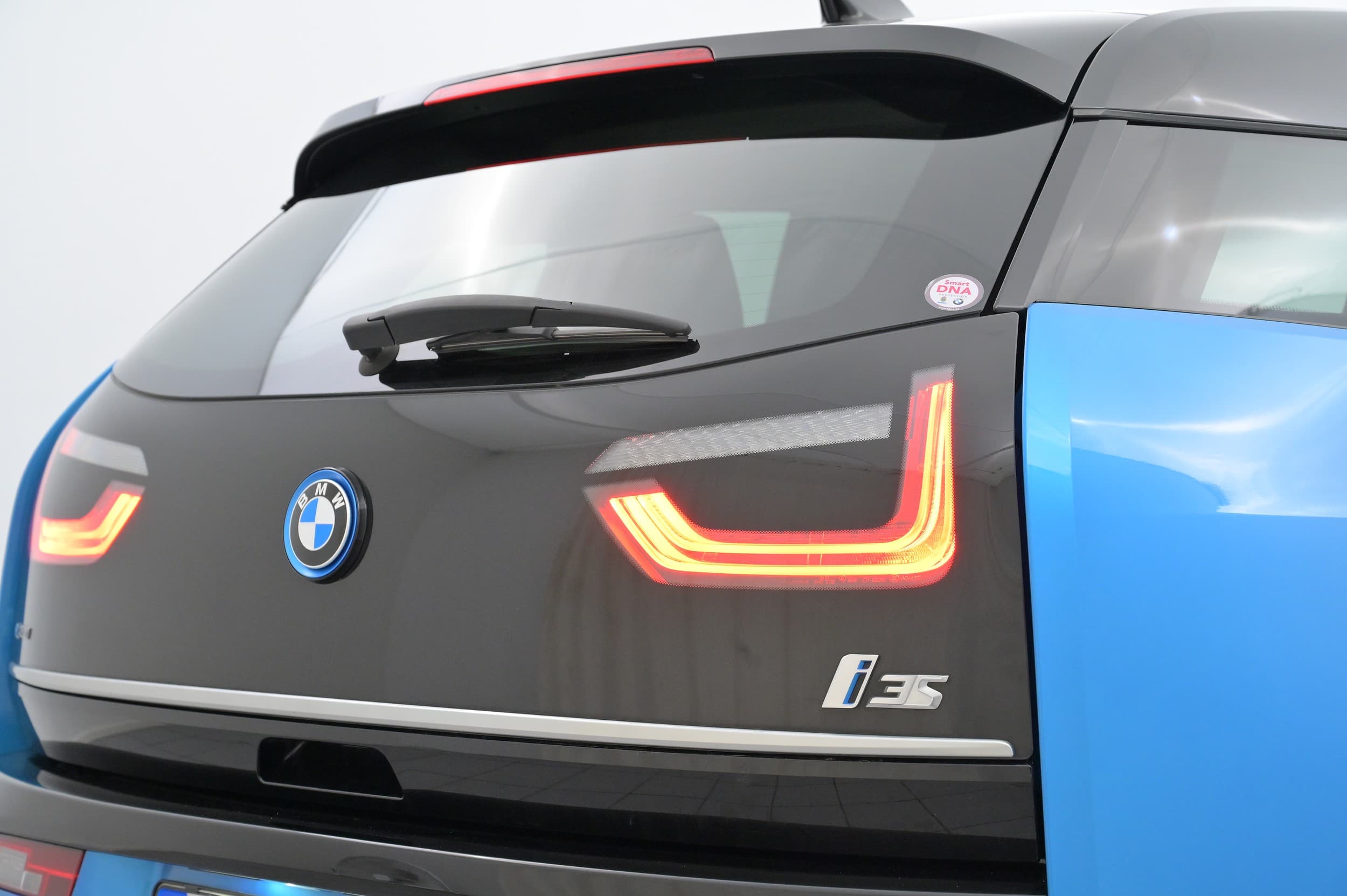BMW i3s