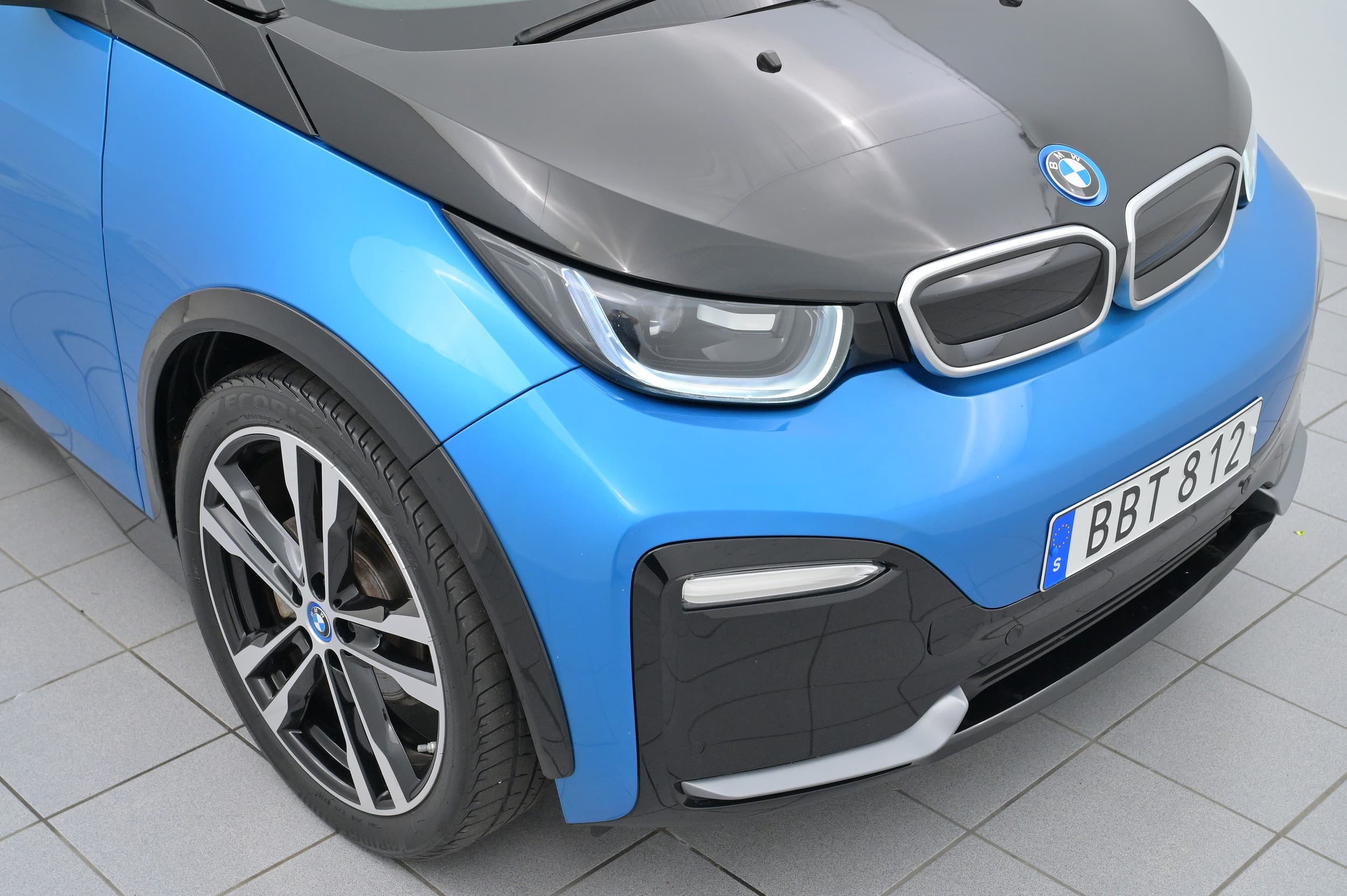 BMW i3s