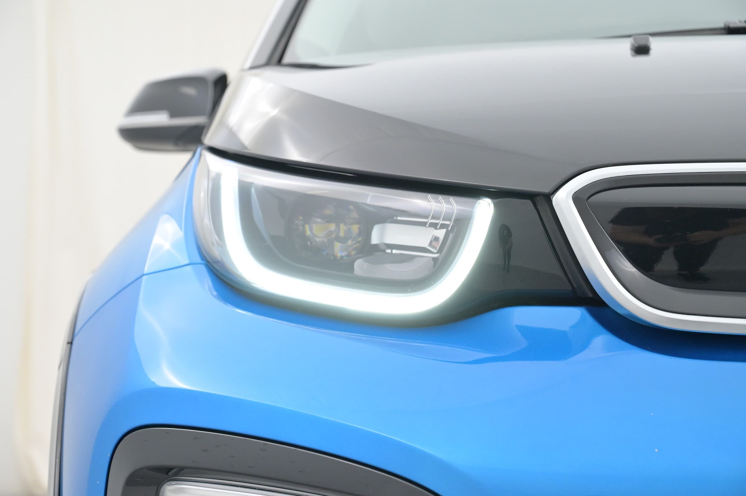 BMW i3s