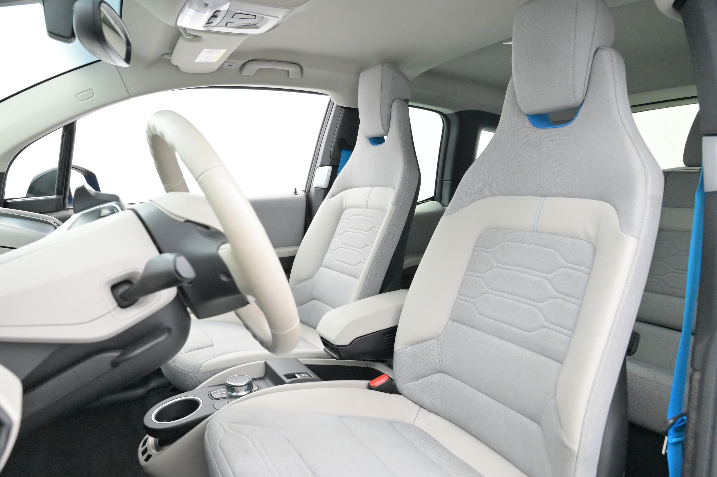 BMW i3s