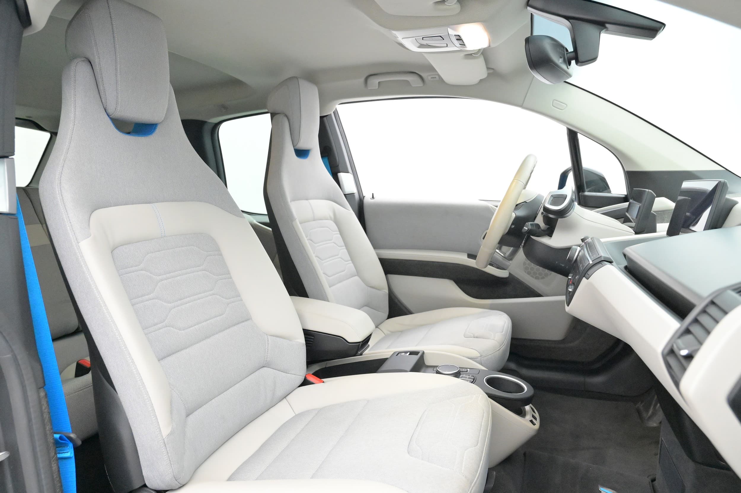 BMW i3s