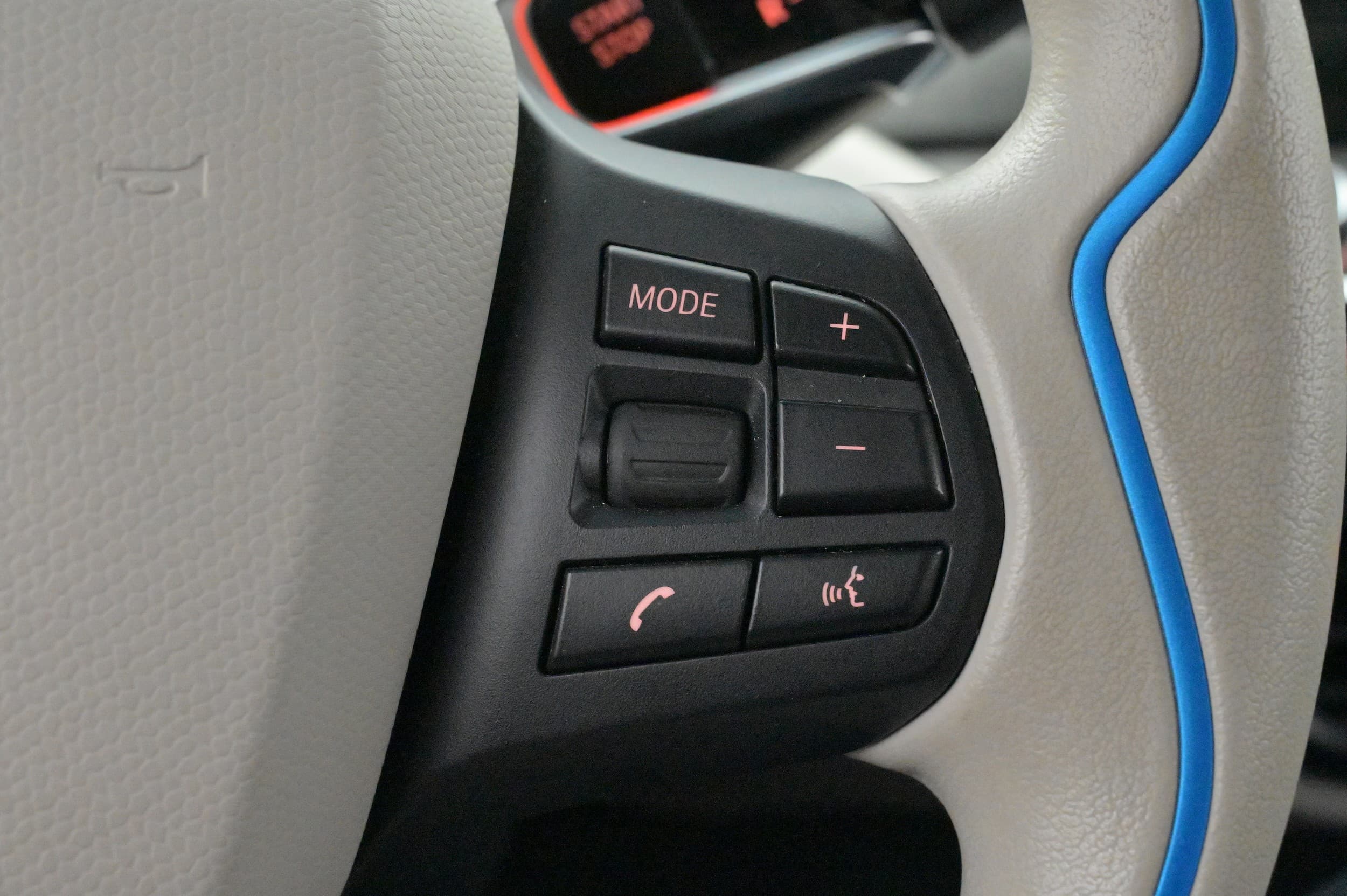 BMW i3s