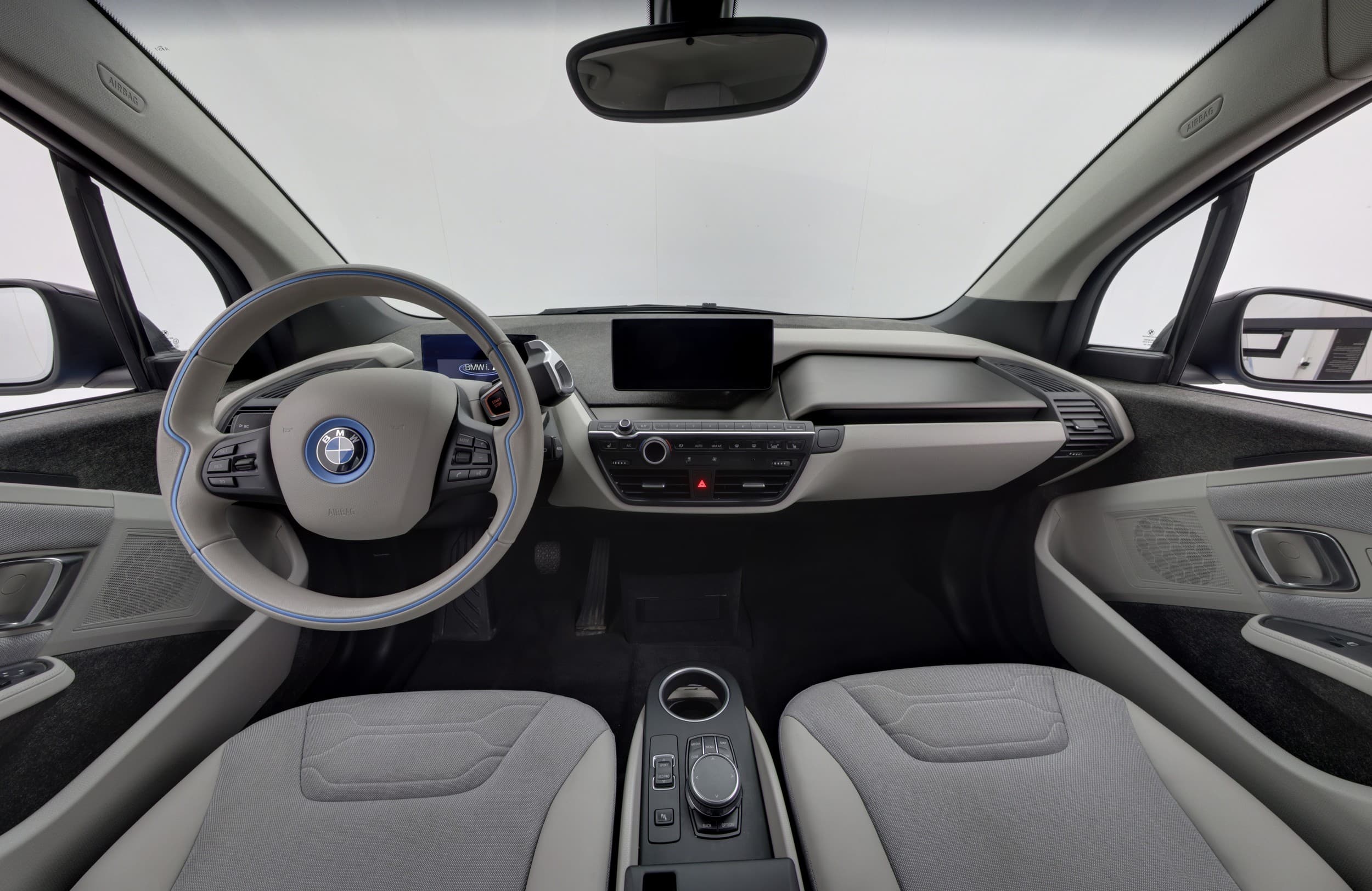 BMW i3s