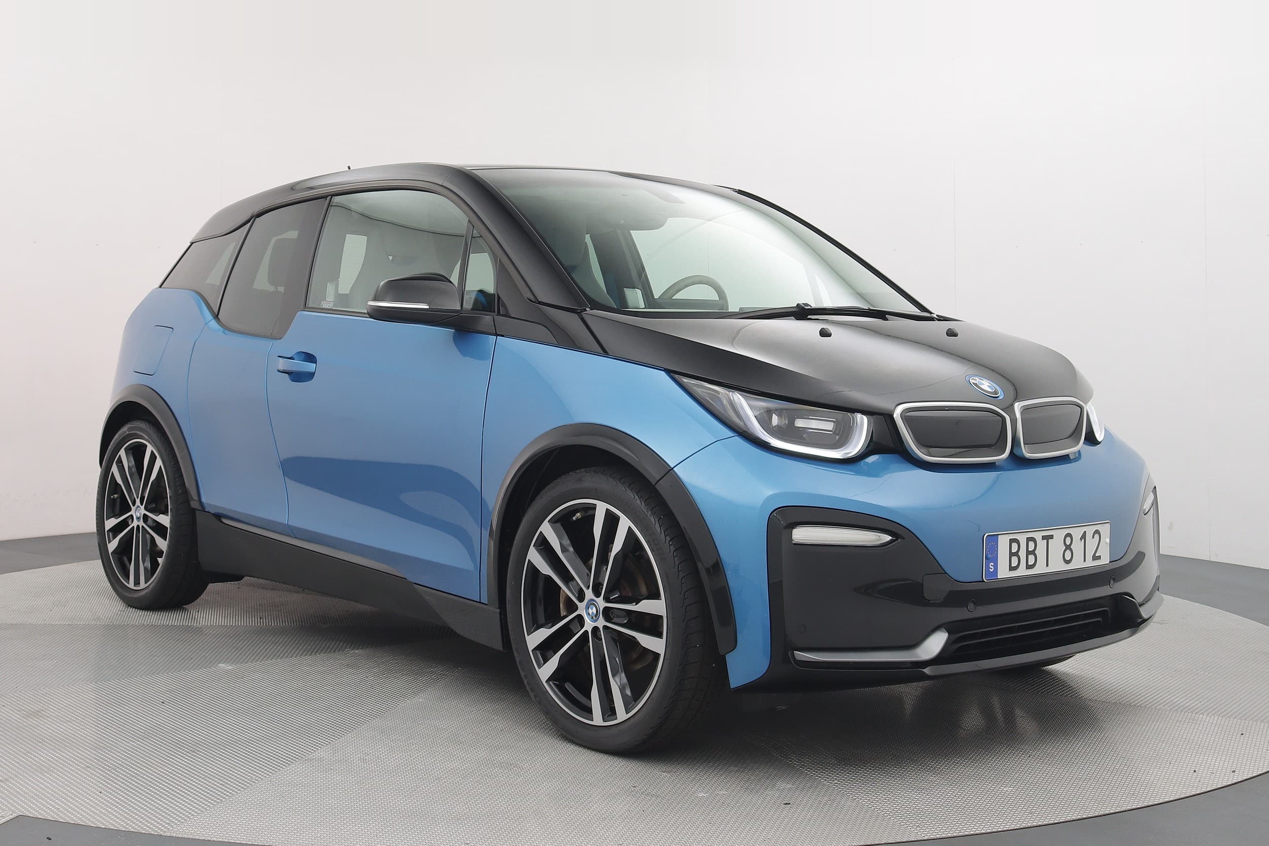 BMW i3s