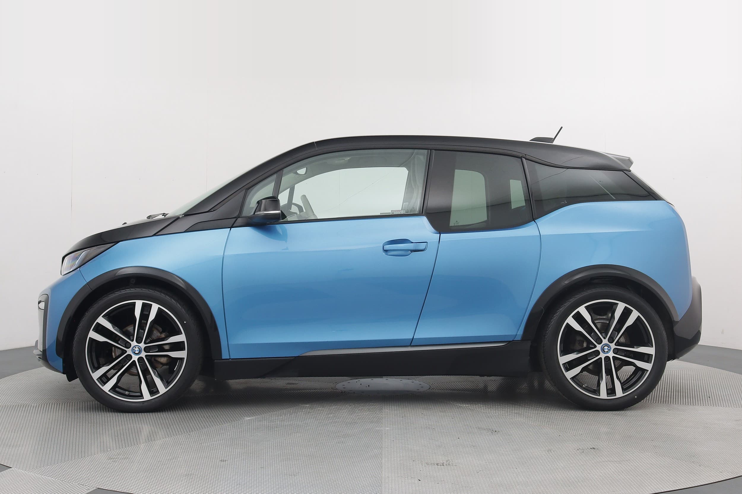 BMW i3s