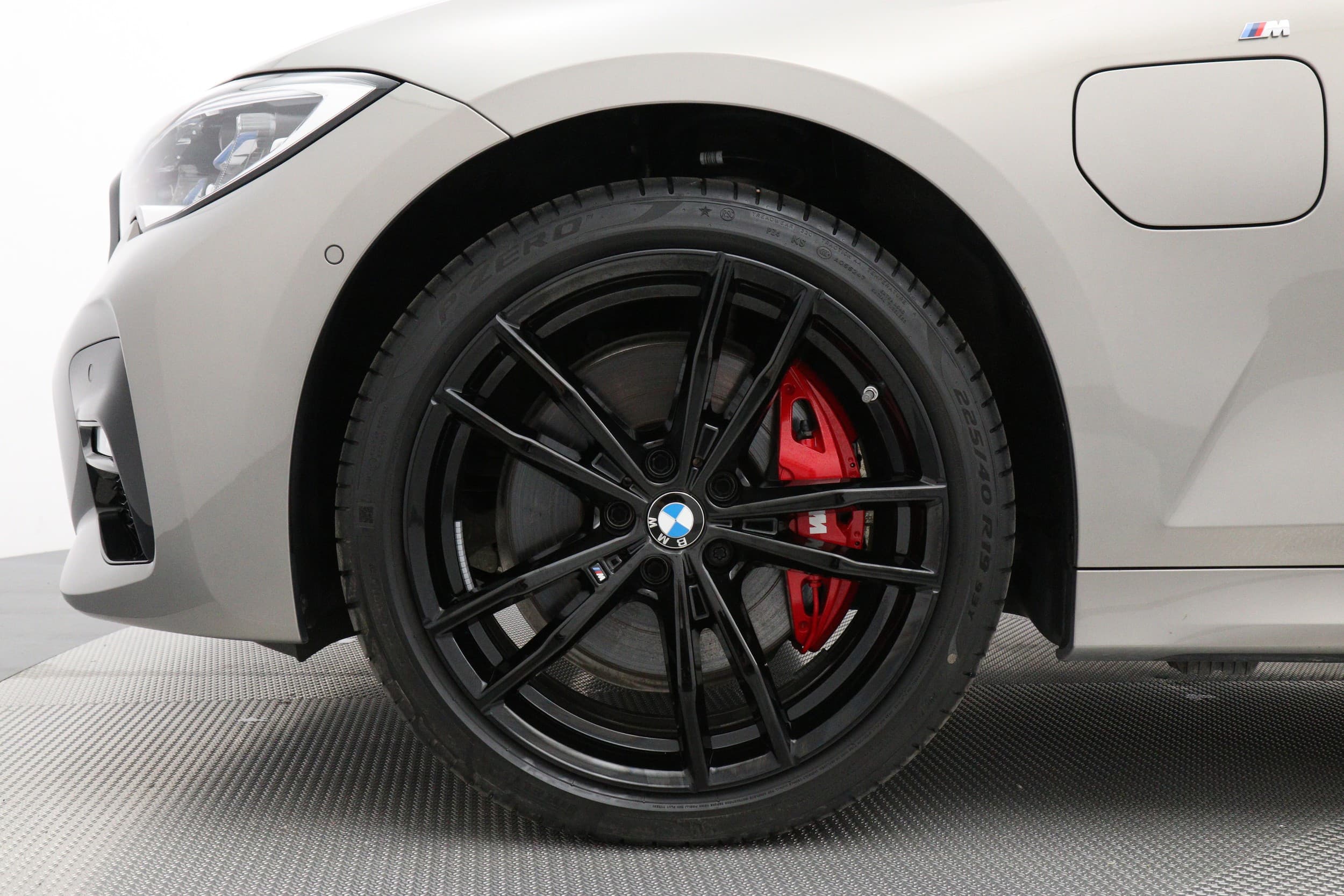 BMW 330e