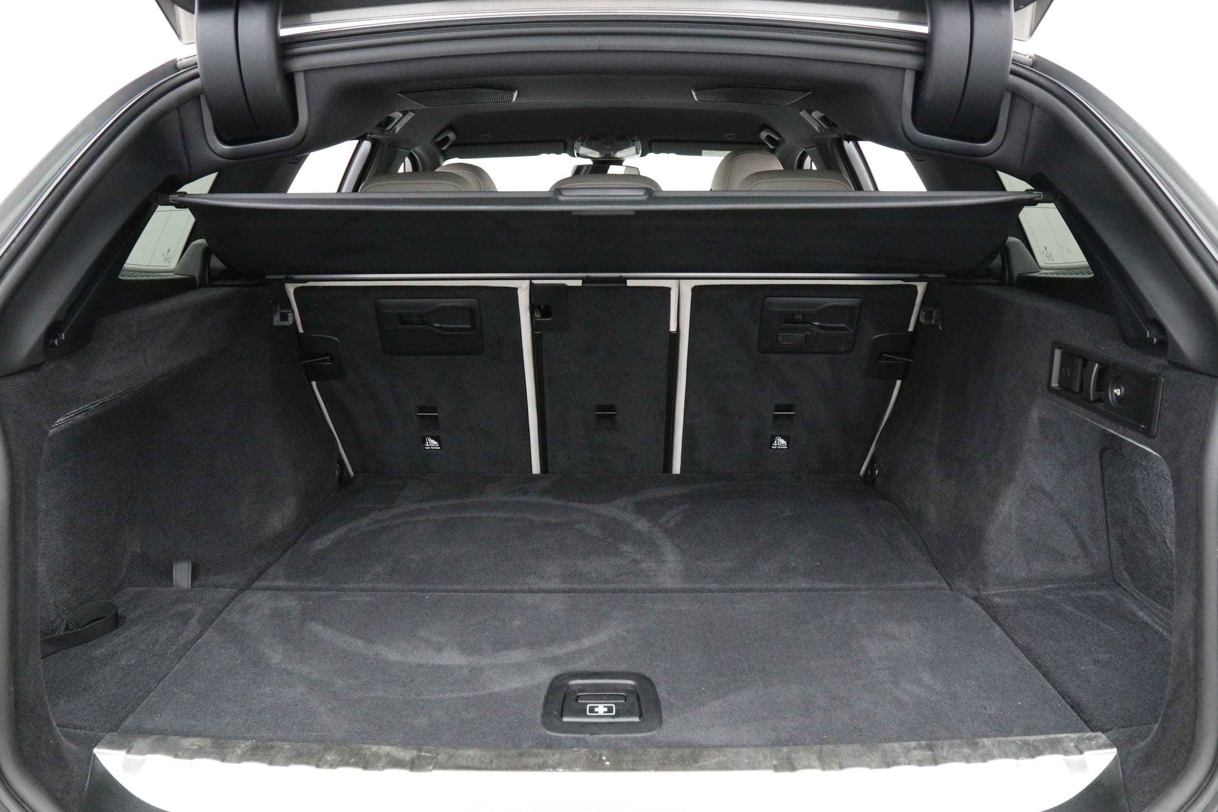 BMW 330e