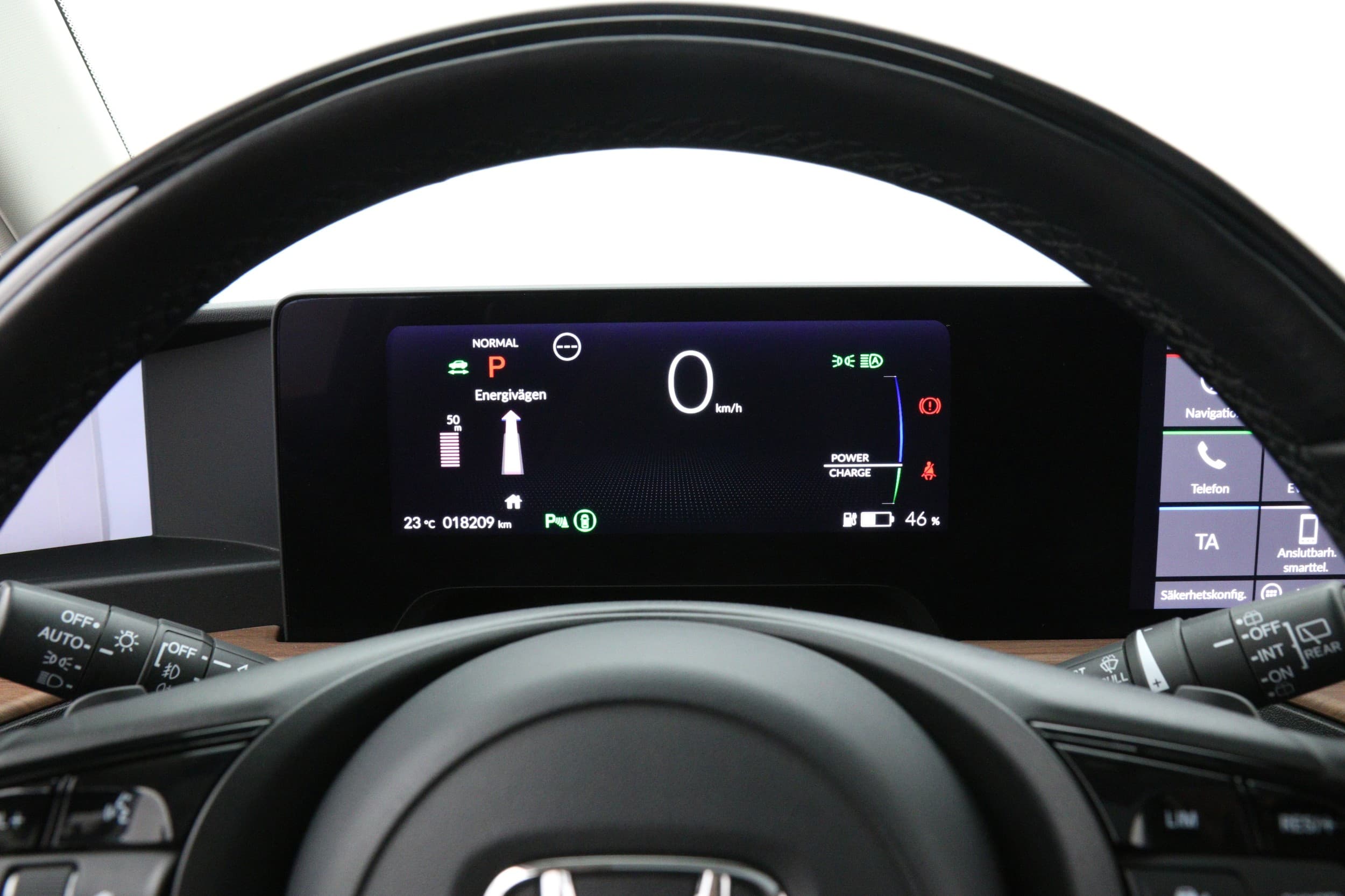 Honda E