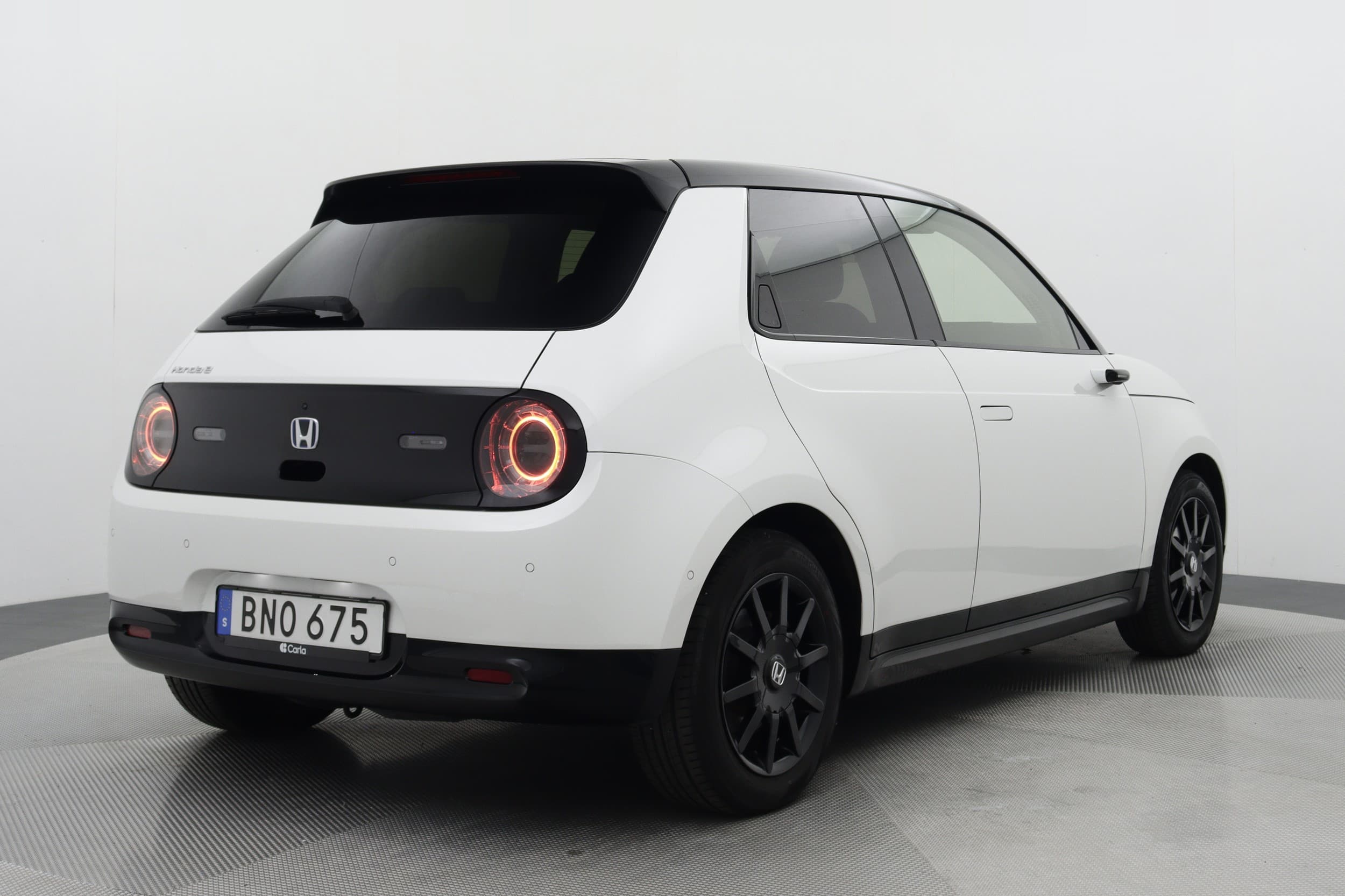 Honda E
