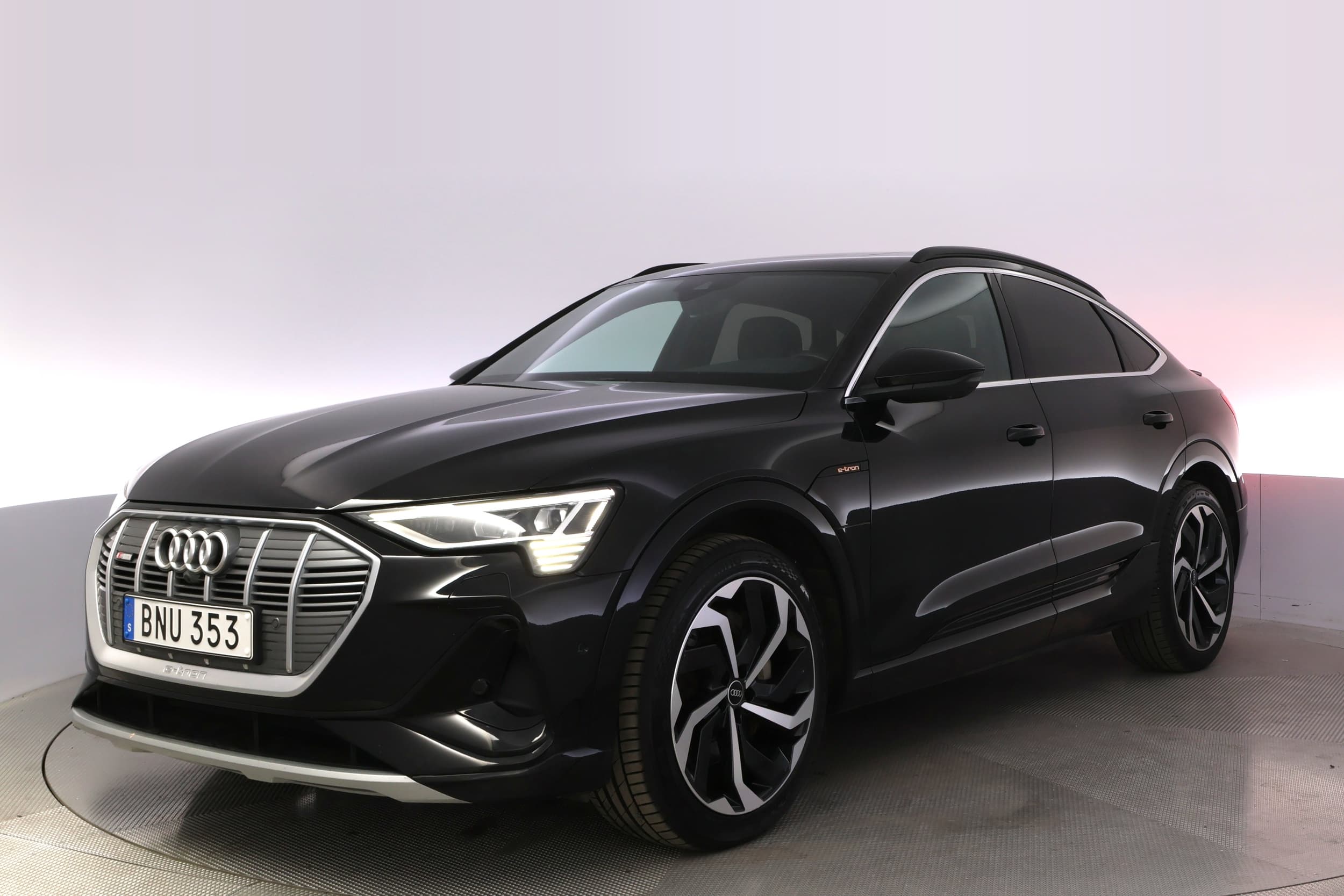 Audi e-tron