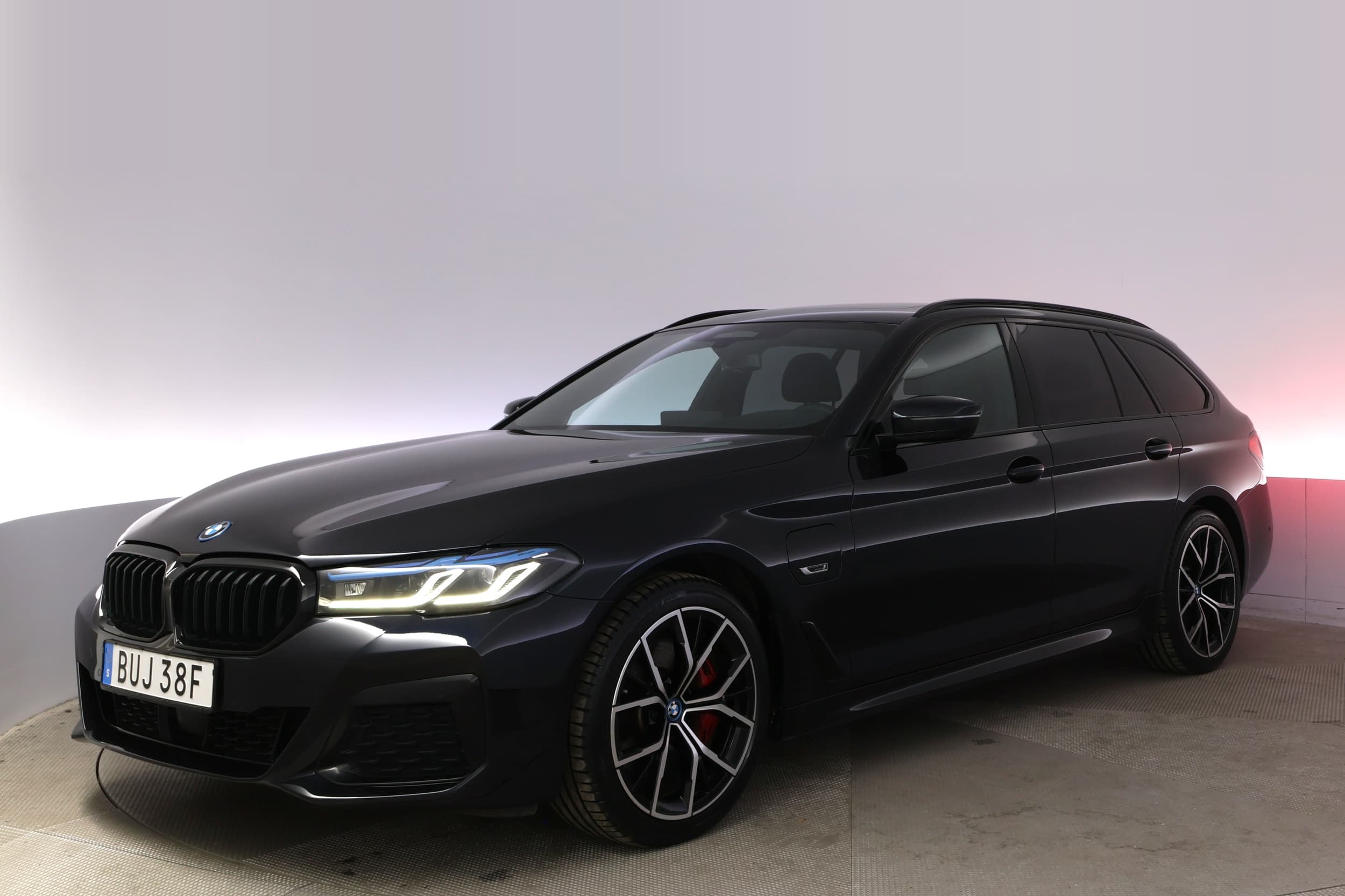 BMW 530e