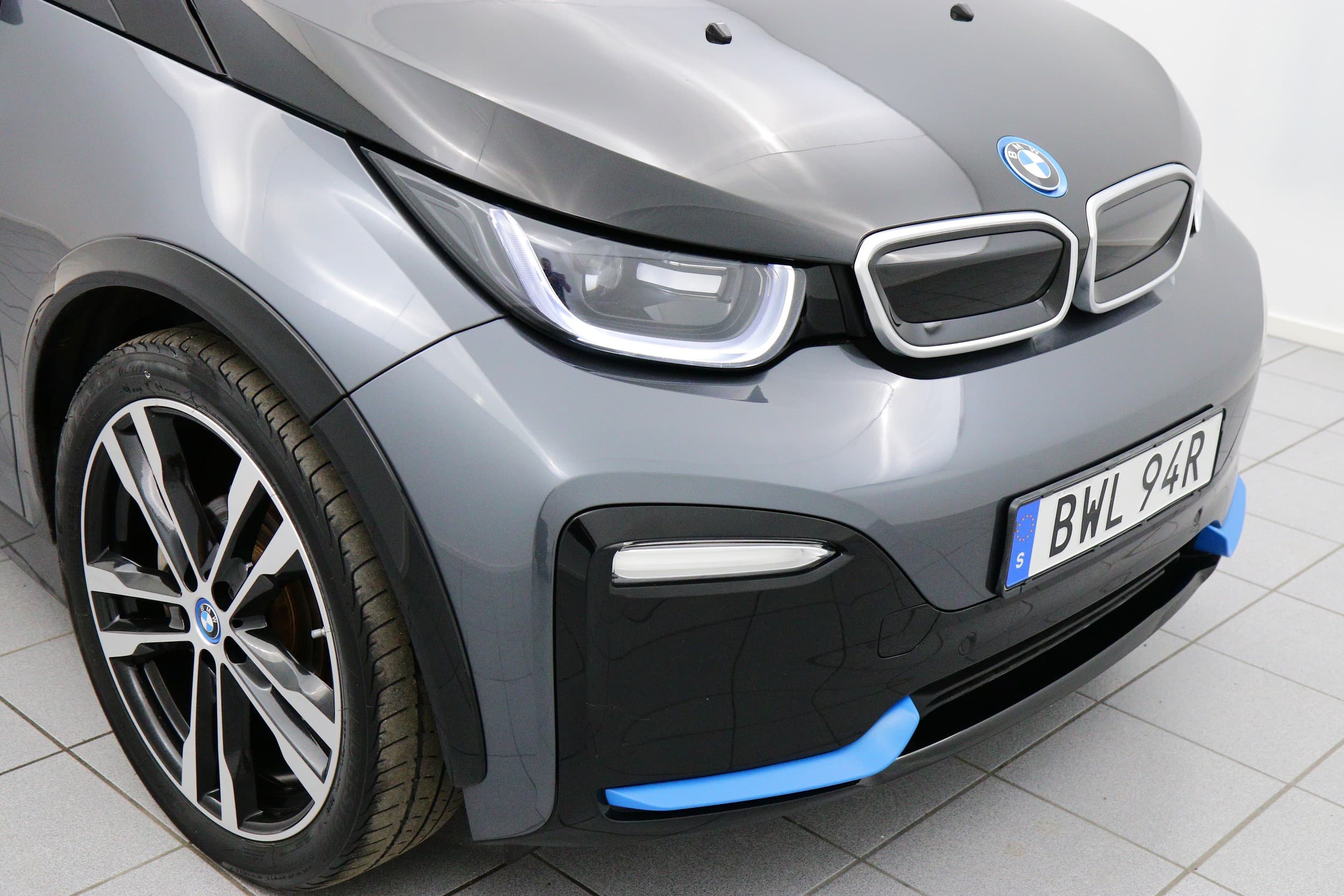 BMW i3s