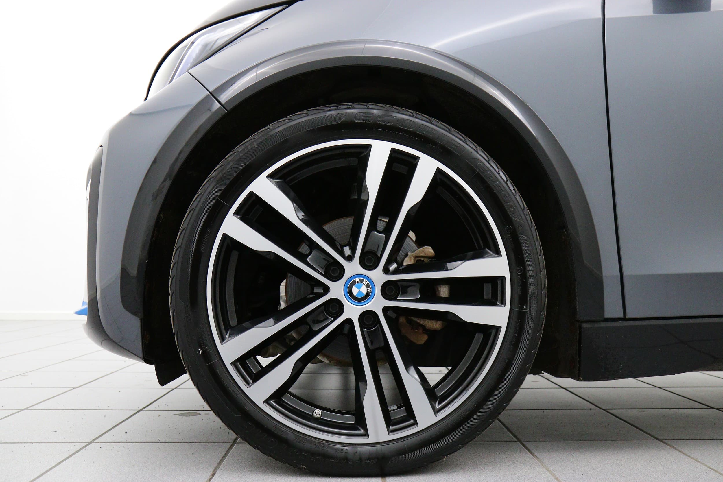 BMW i3s