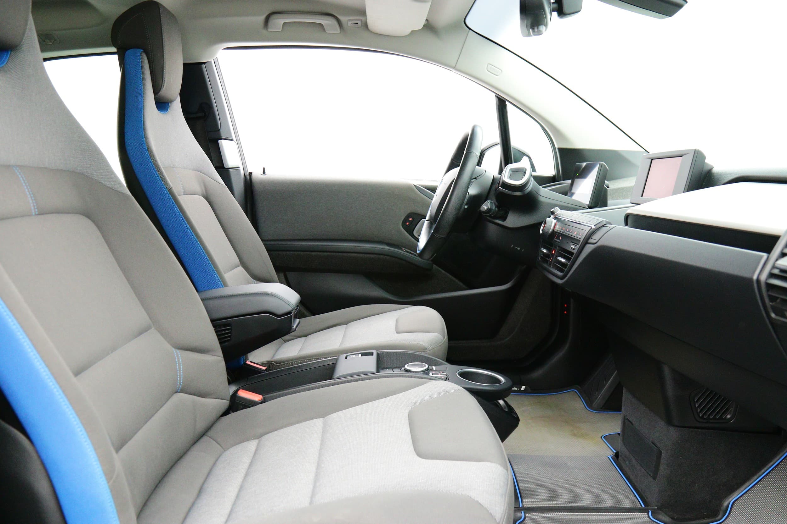 BMW i3s