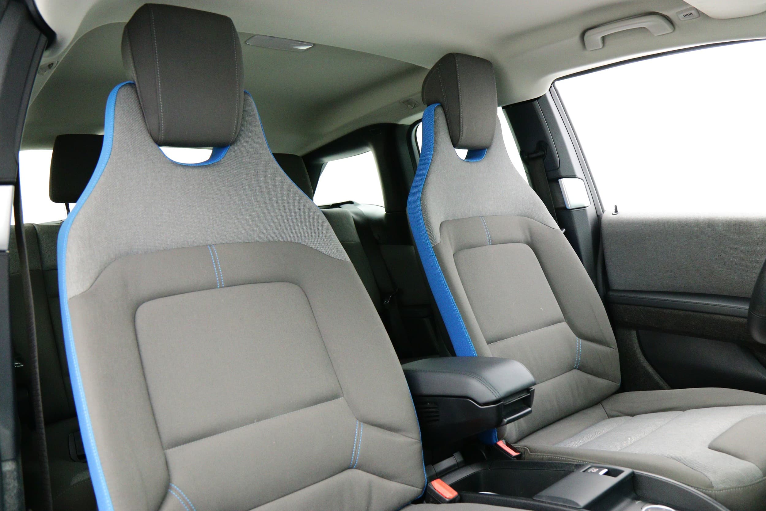 BMW i3s