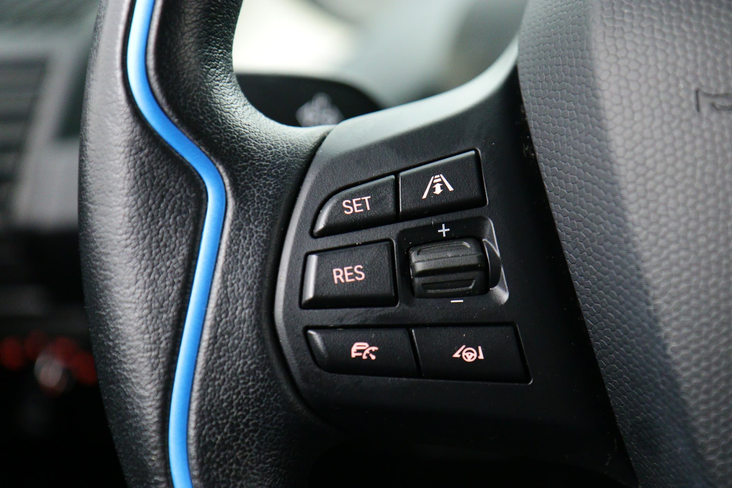 BMW i3s