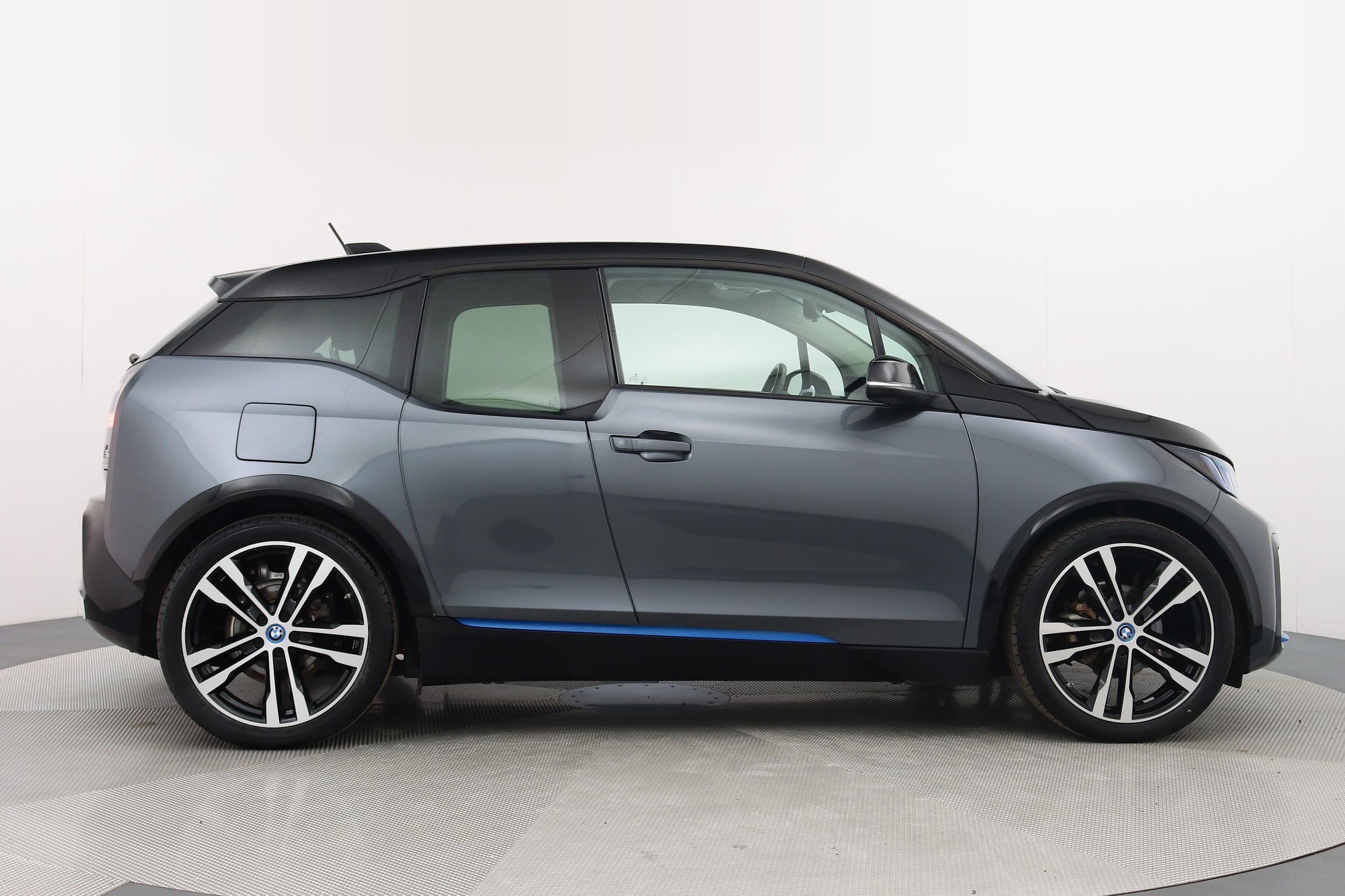 BMW i3s