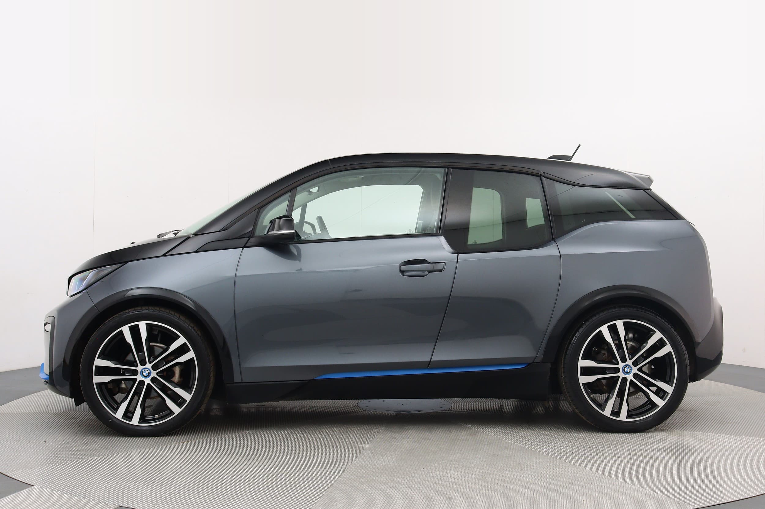 BMW i3s