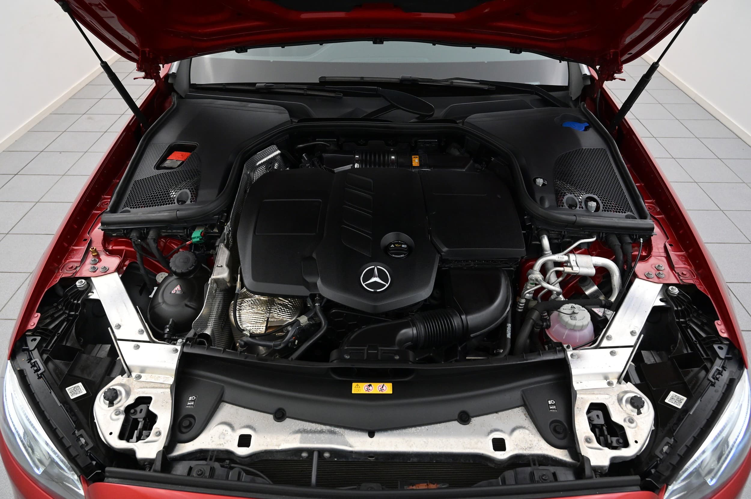 Mercedes E 300