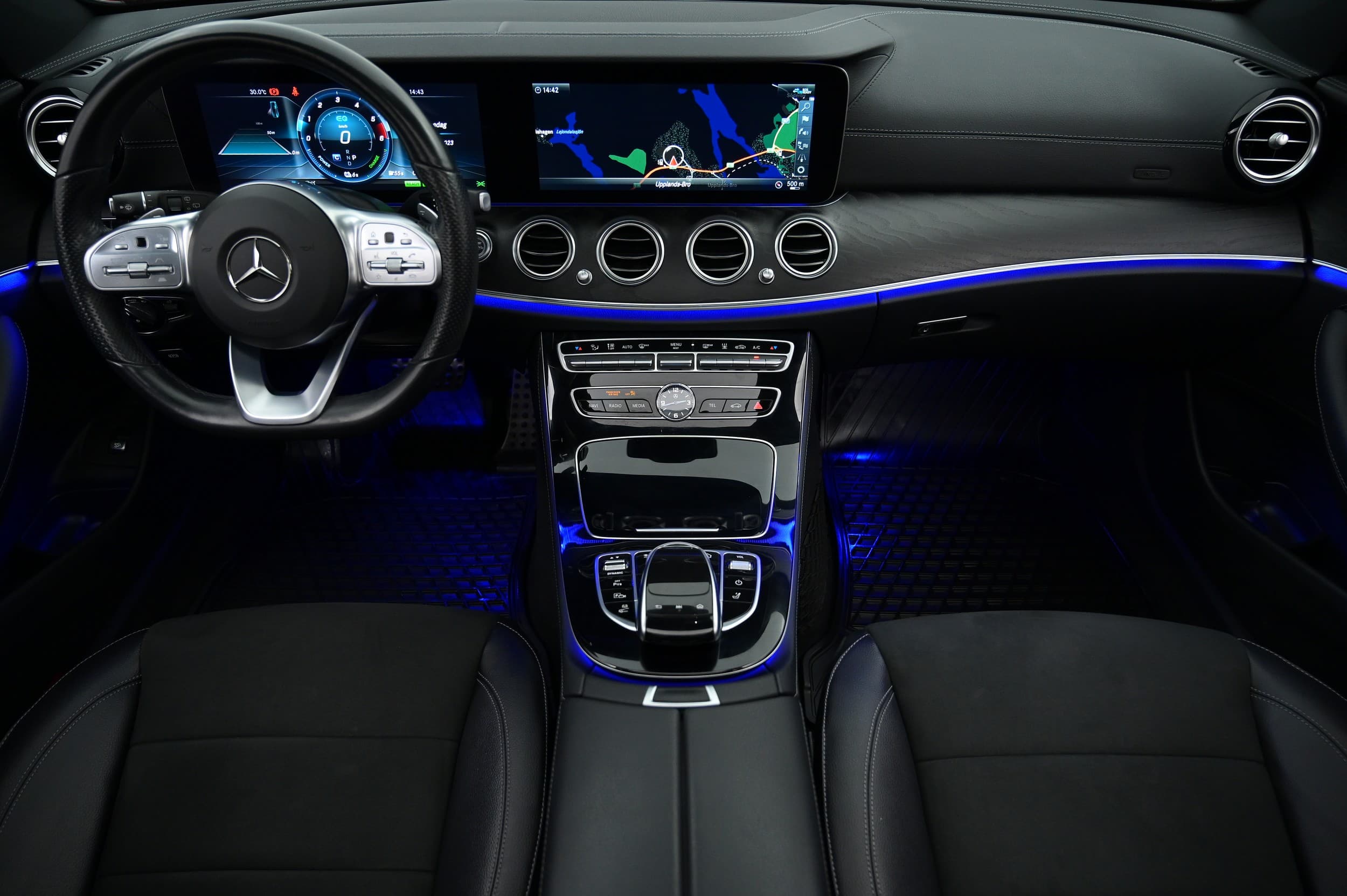 Mercedes E 300