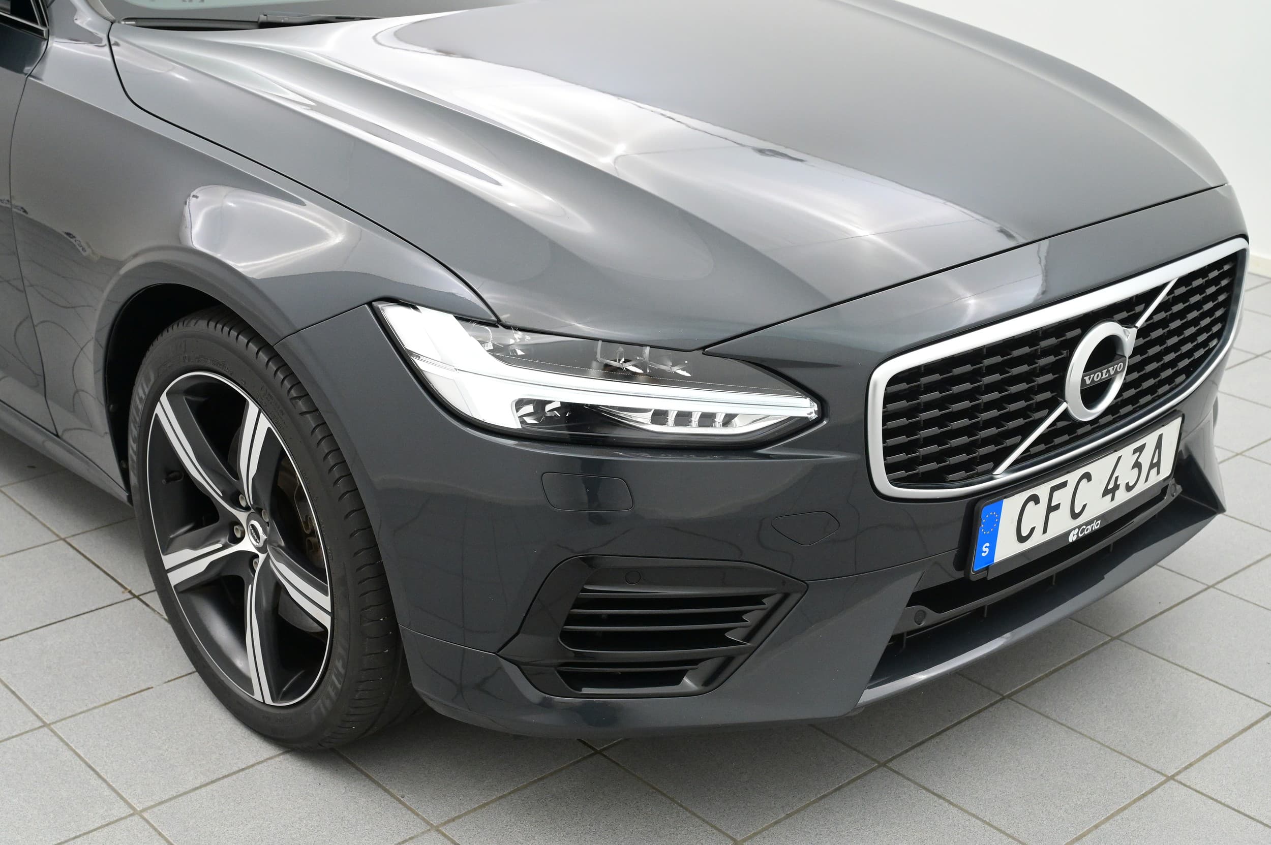 Volvo V90