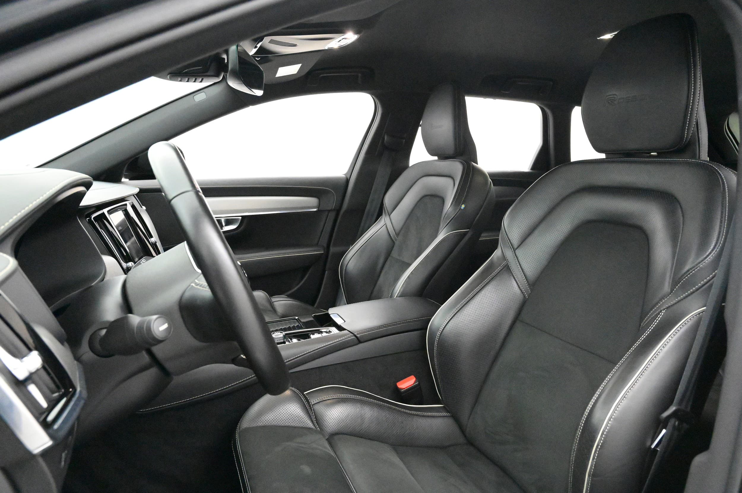 Volvo V90