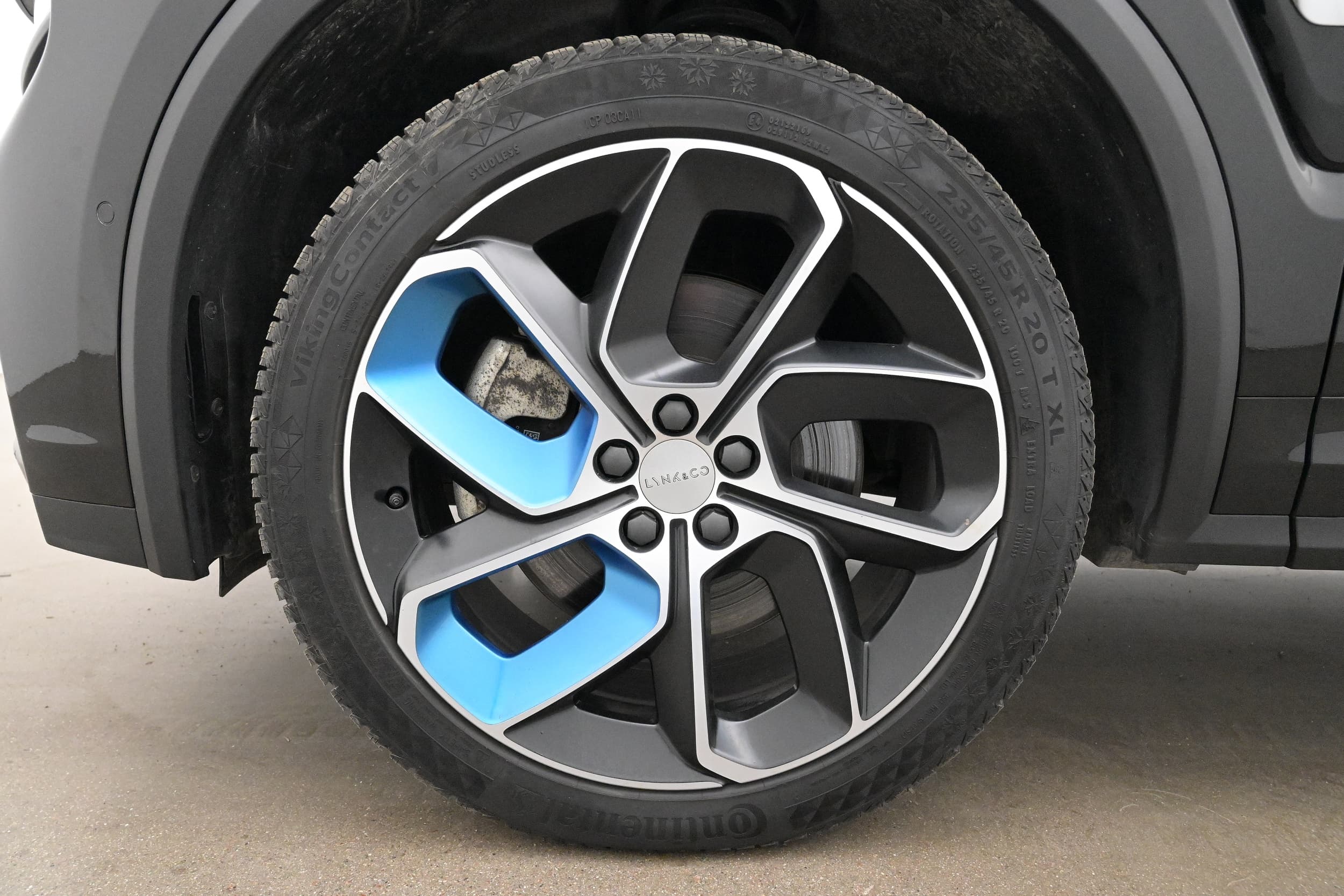 Lynk & Co 01