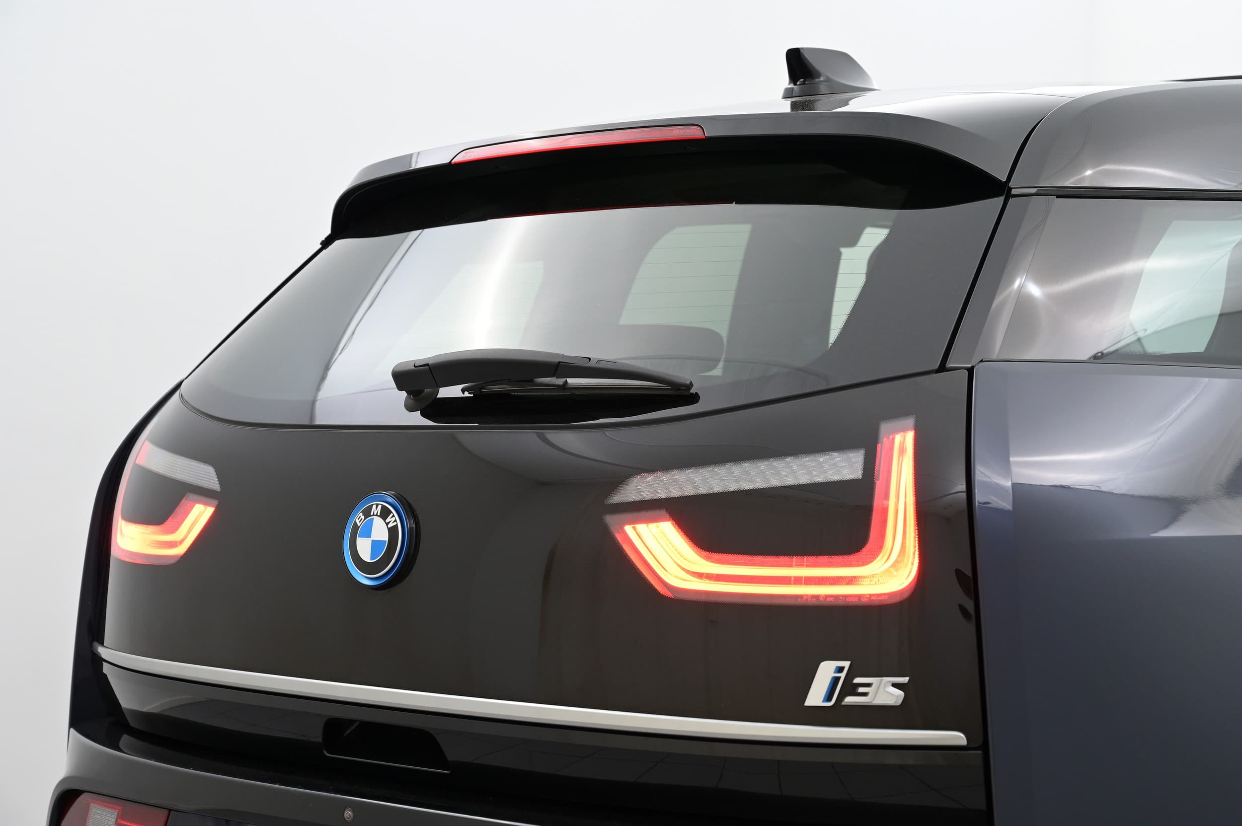 BMW i3s