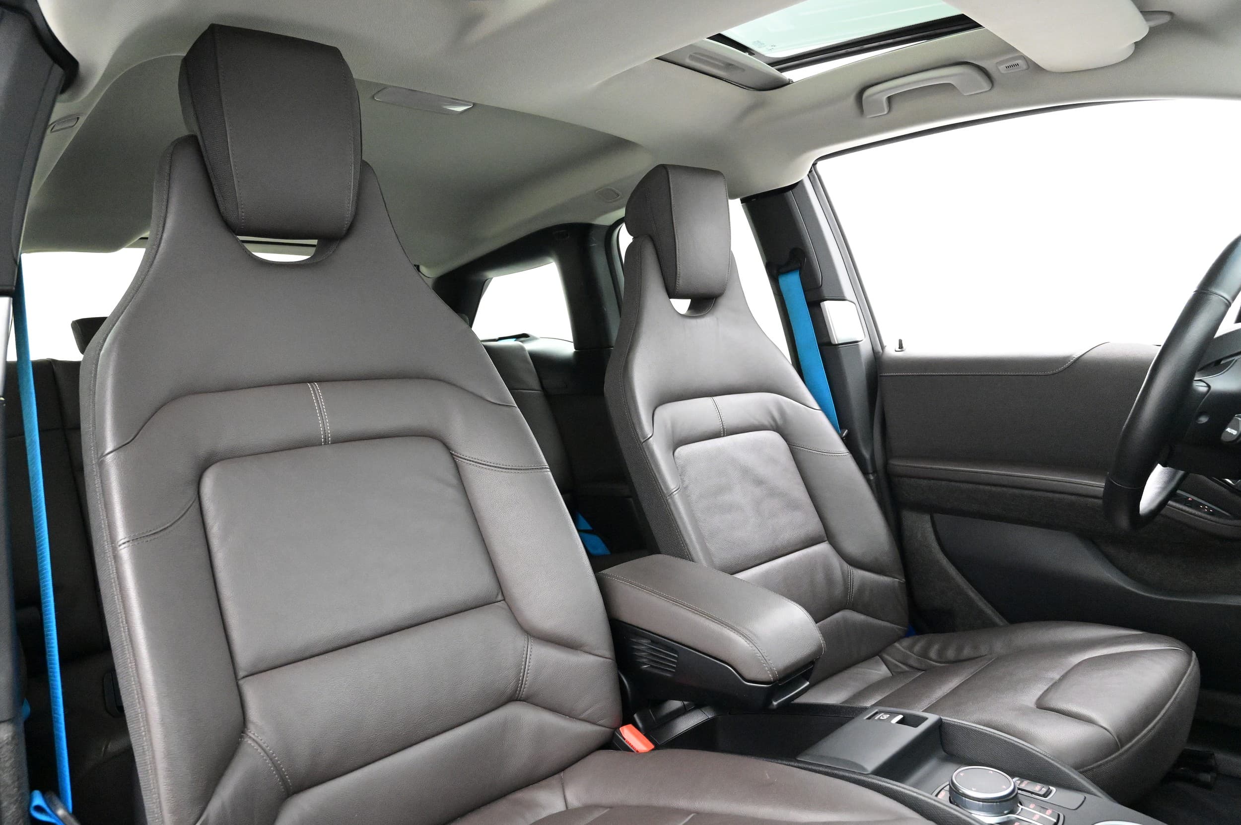 BMW i3s
