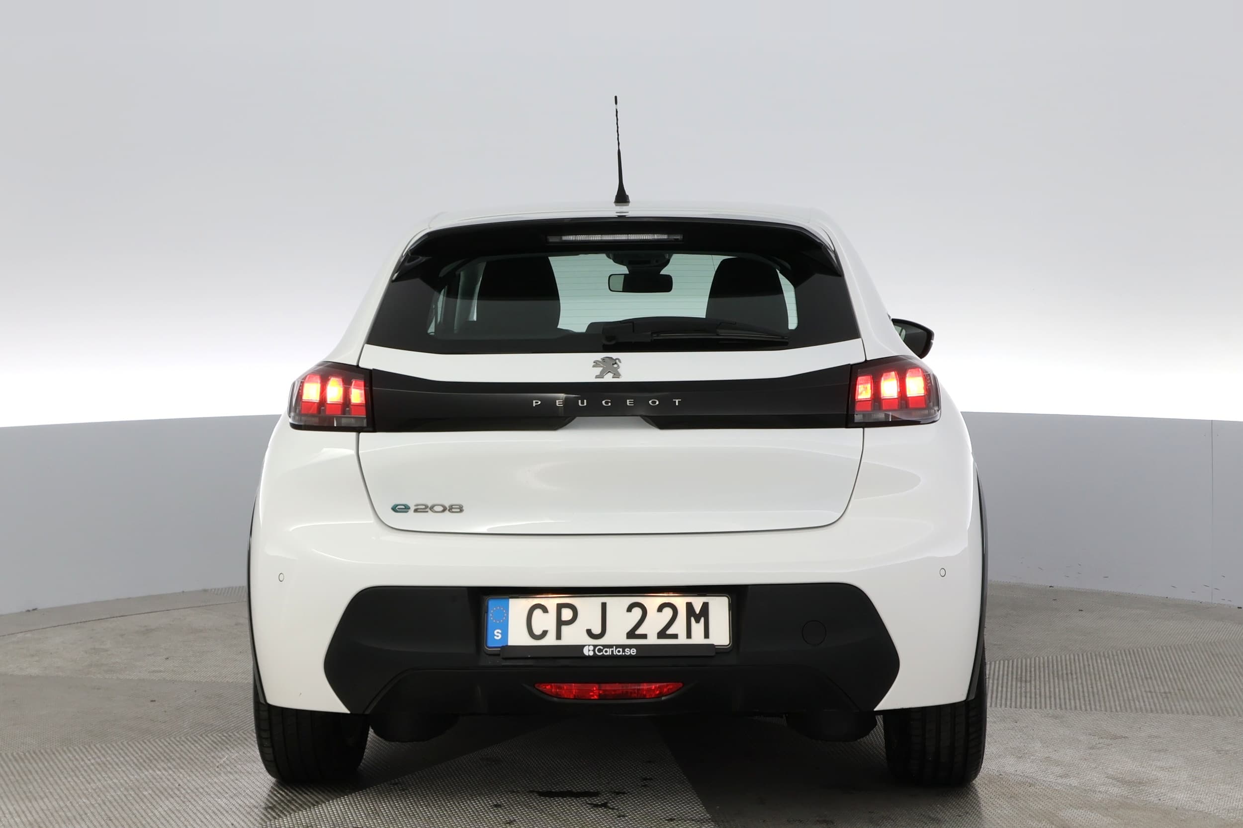 Peugeot e-208