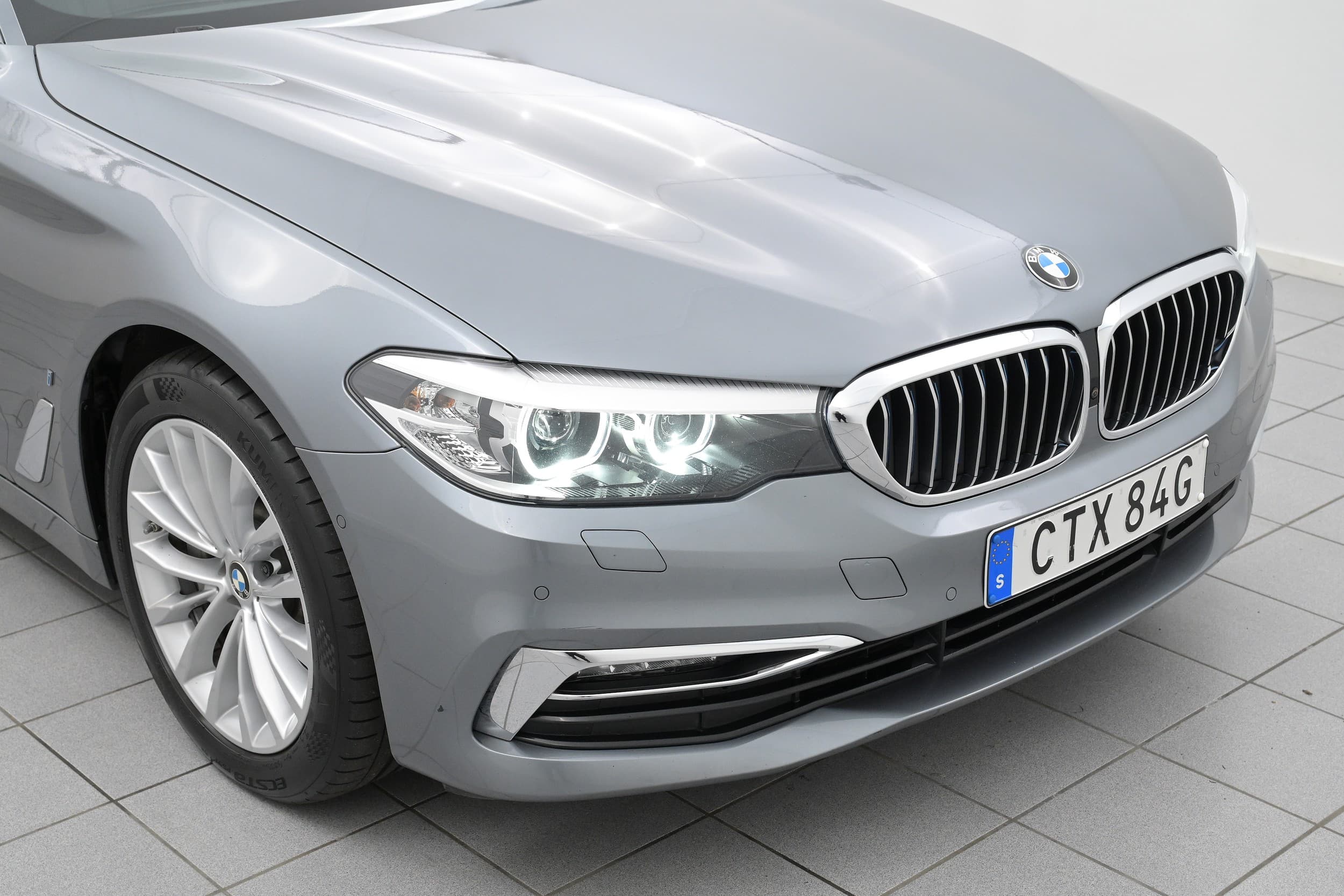 BMW 530e
