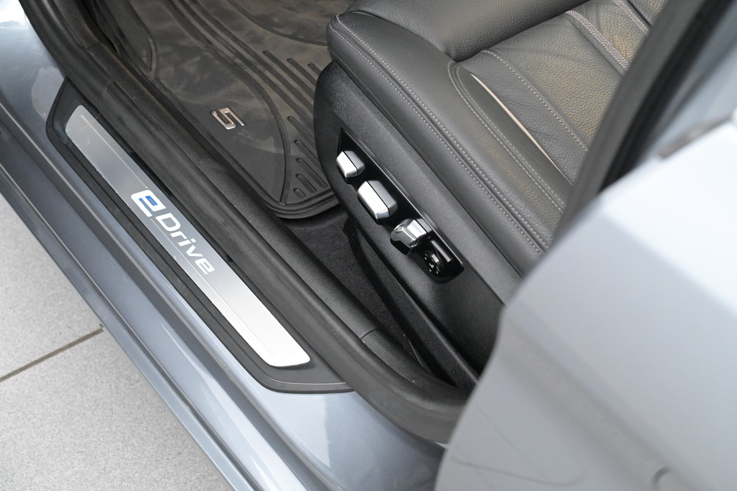 BMW 530e